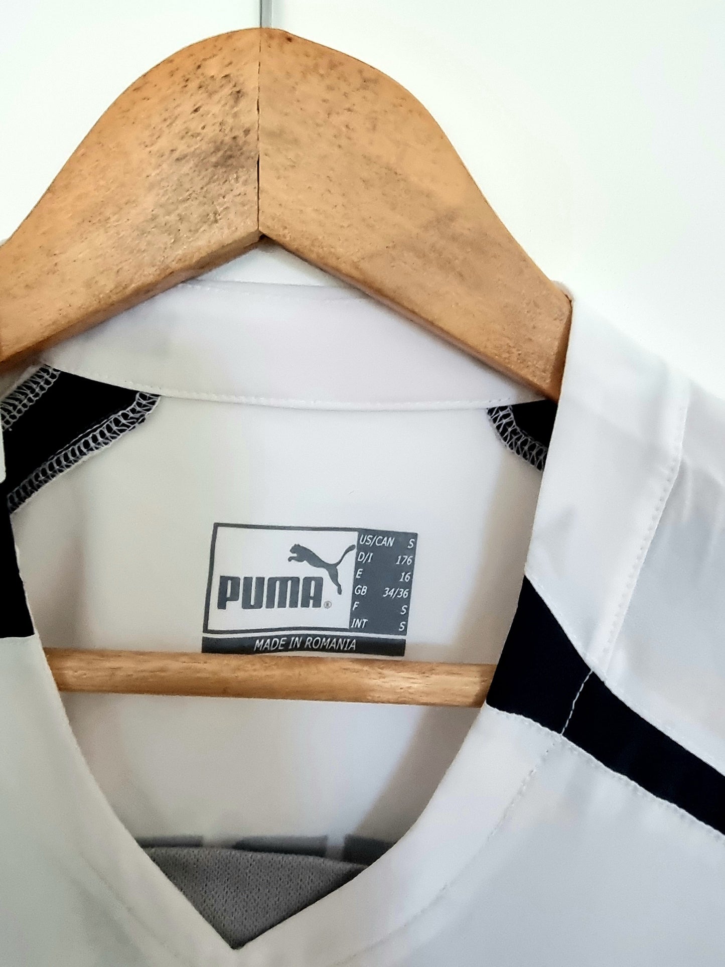 Puma VFB Stuttgart 04/05 'Hildebrand 1' Goalkeeper Shirt Small
