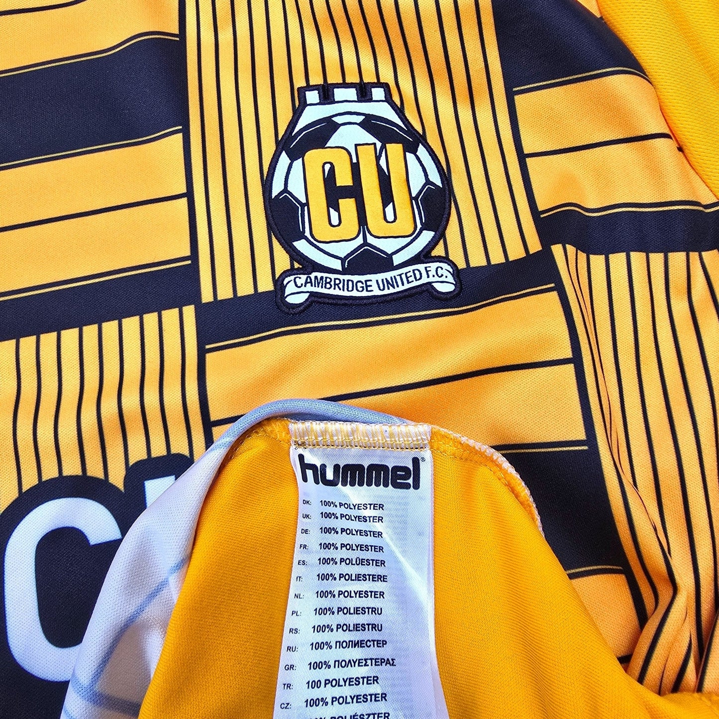 2021/22 Cambridge United Home Football Shirt (M) Hummel
