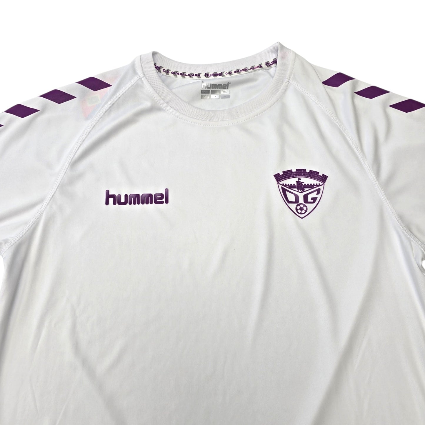 2021/22 Chivas De Guadalajara Training Top (L) Hummel