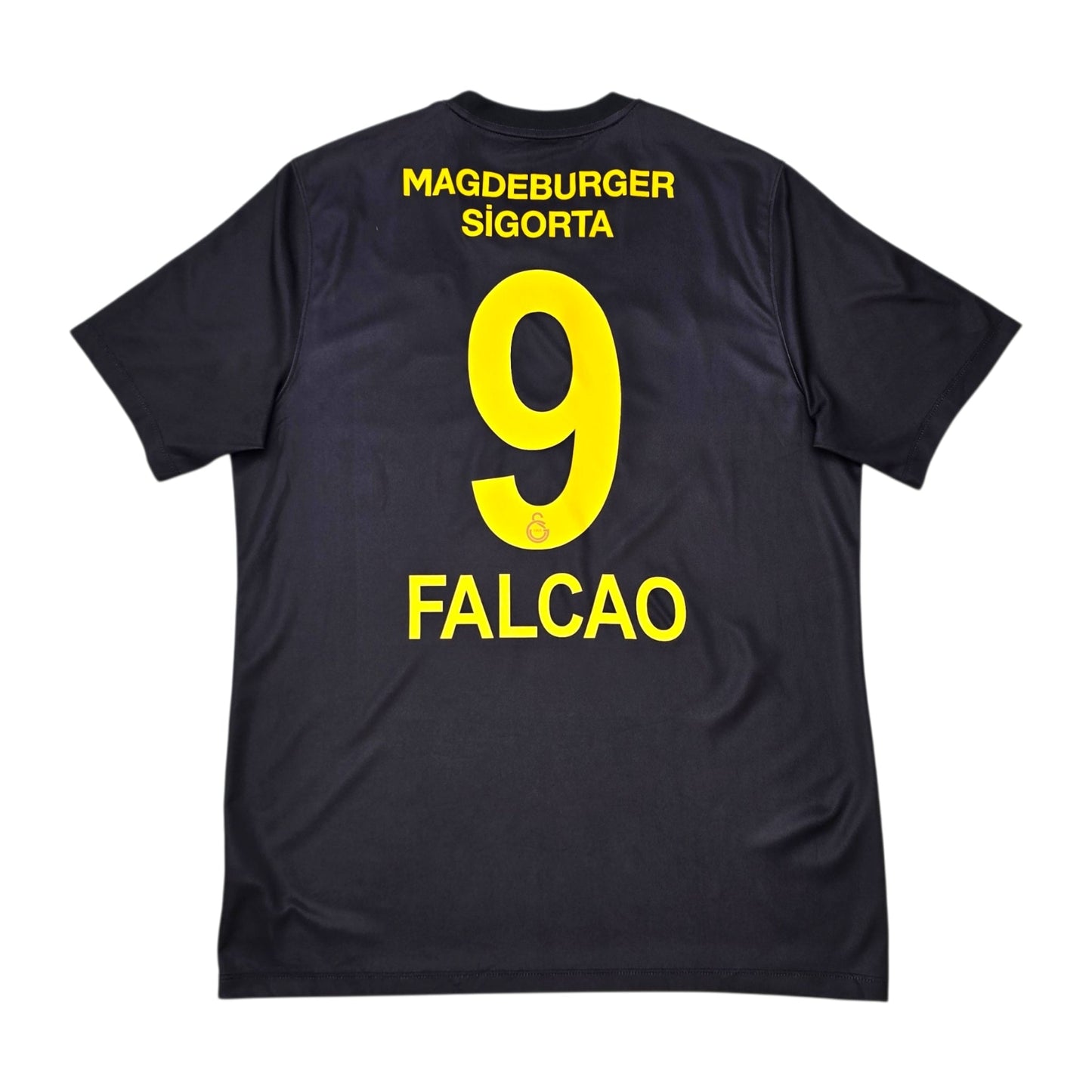 2021/22 Galatasaray Away Football Shirt (L) Nike #9 Falcao