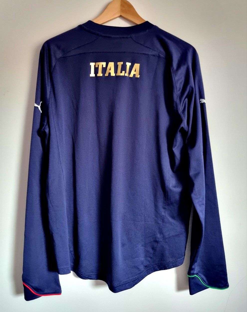 Puma Italy 11/12 Signed Long Sleeve Training Top Large