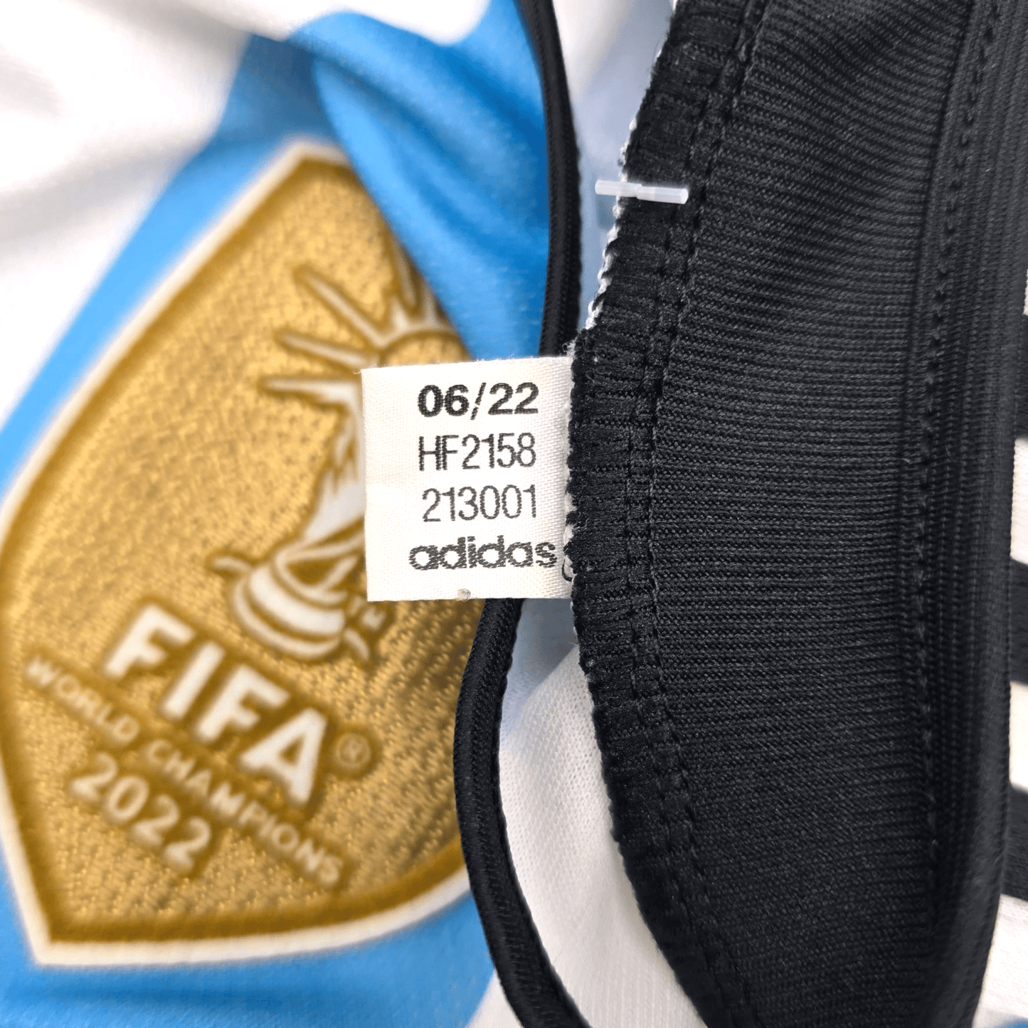 2022/23 Argentina Home Football Shirt (S) Adidas #10 Messi