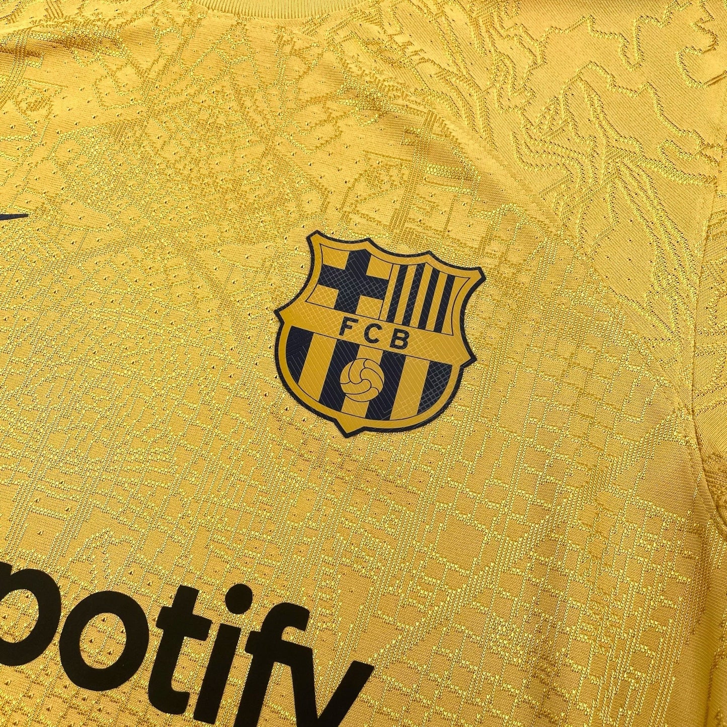 2022/23 Barcelona Away Football Shirt (S) Nike #9 Lewandowski (Player Version)