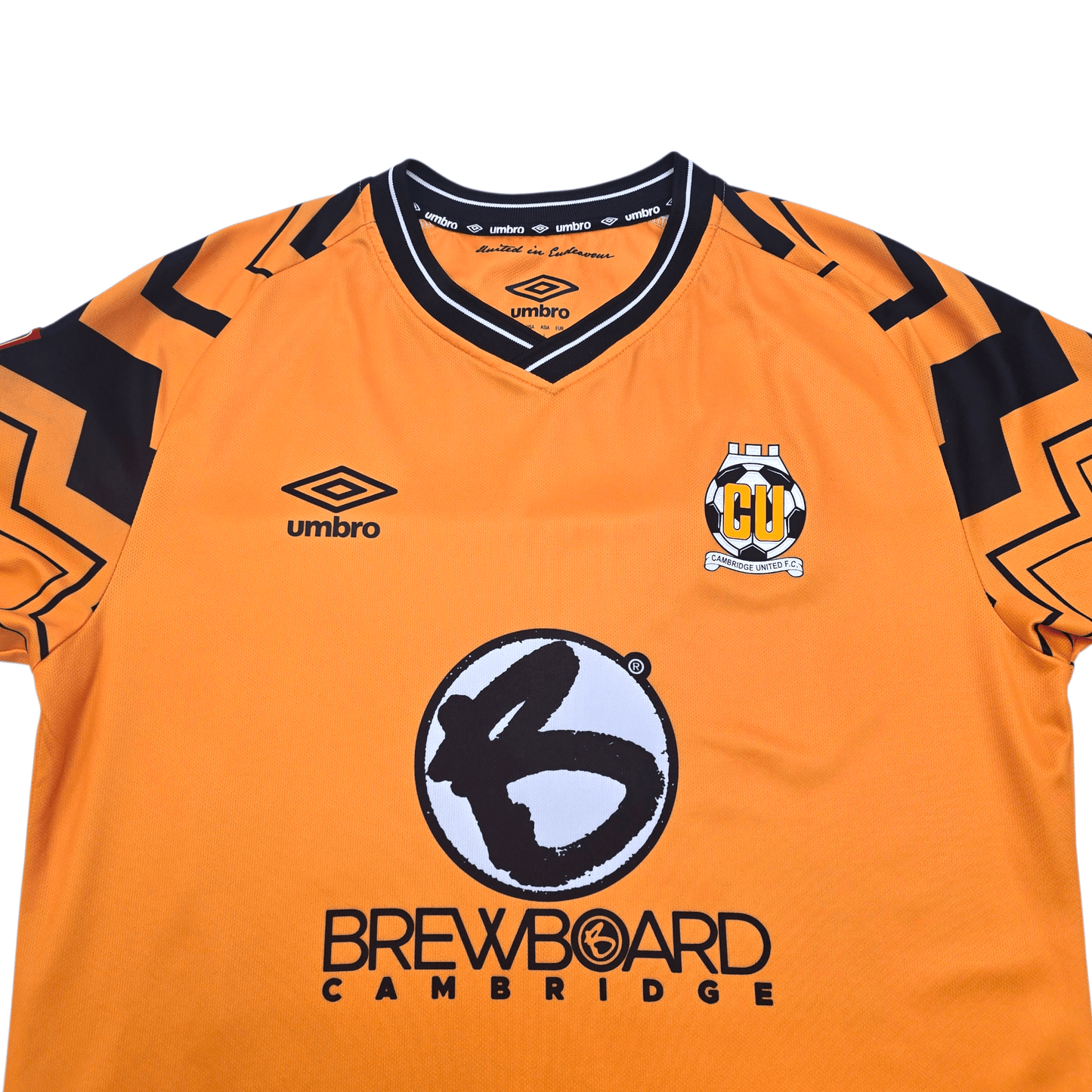 2022/23 Cambridge United Home Football Shirt (M) Umbro #24 Cousins (Matchworn / FA Cup)