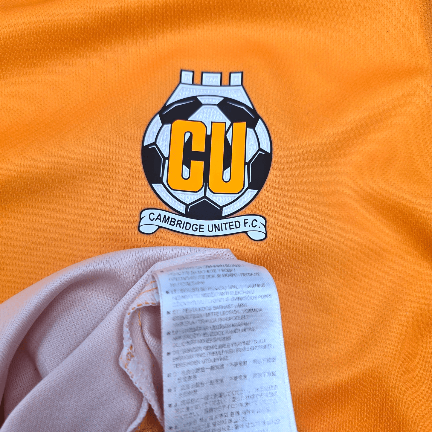2022/23 Cambridge United Home Football Shirt (M) Umbro #24 Cousins (Matchworn / FA Cup)