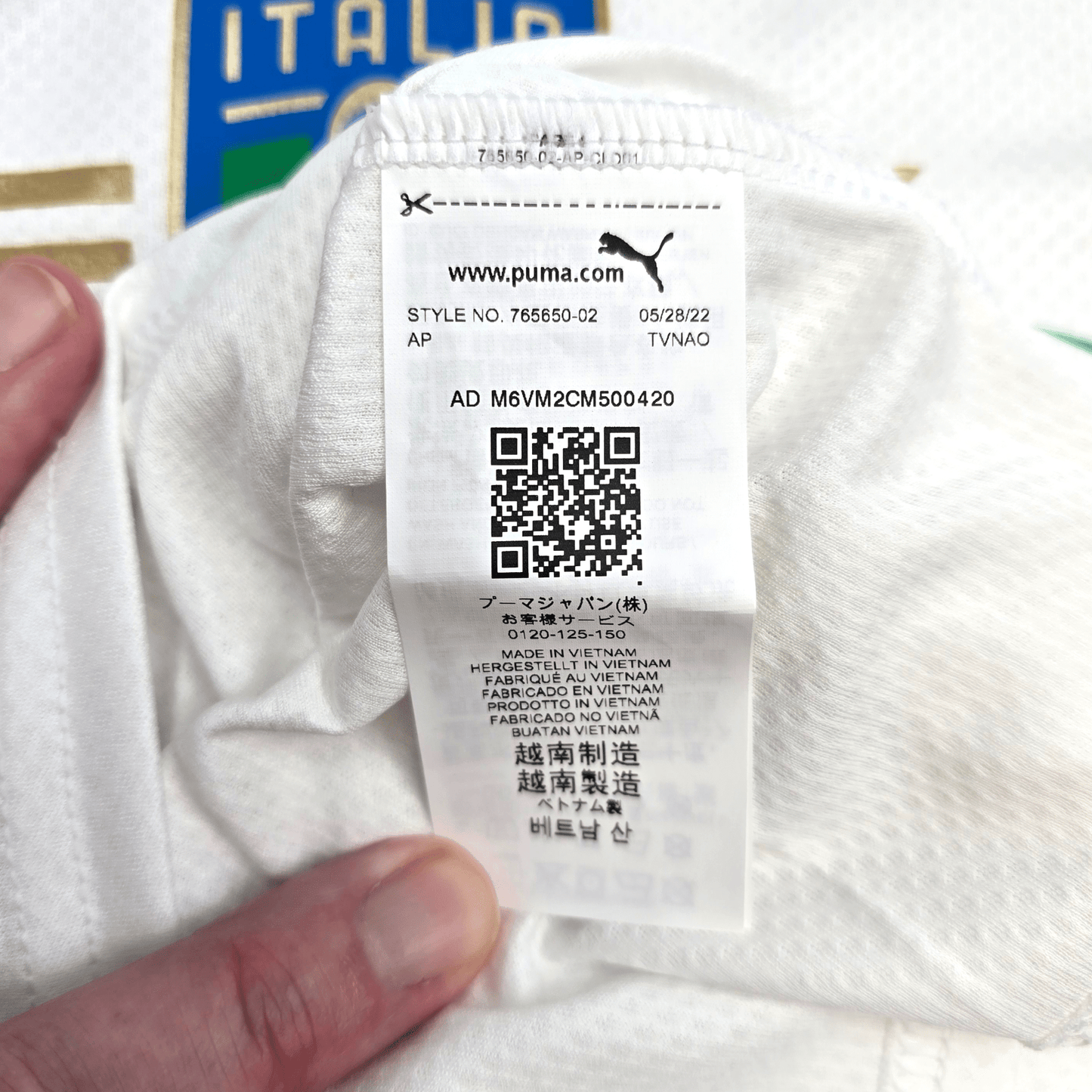2022/23 Italy Away Football Shirt (XS) Puma #14 Chiesa (BNWTs)