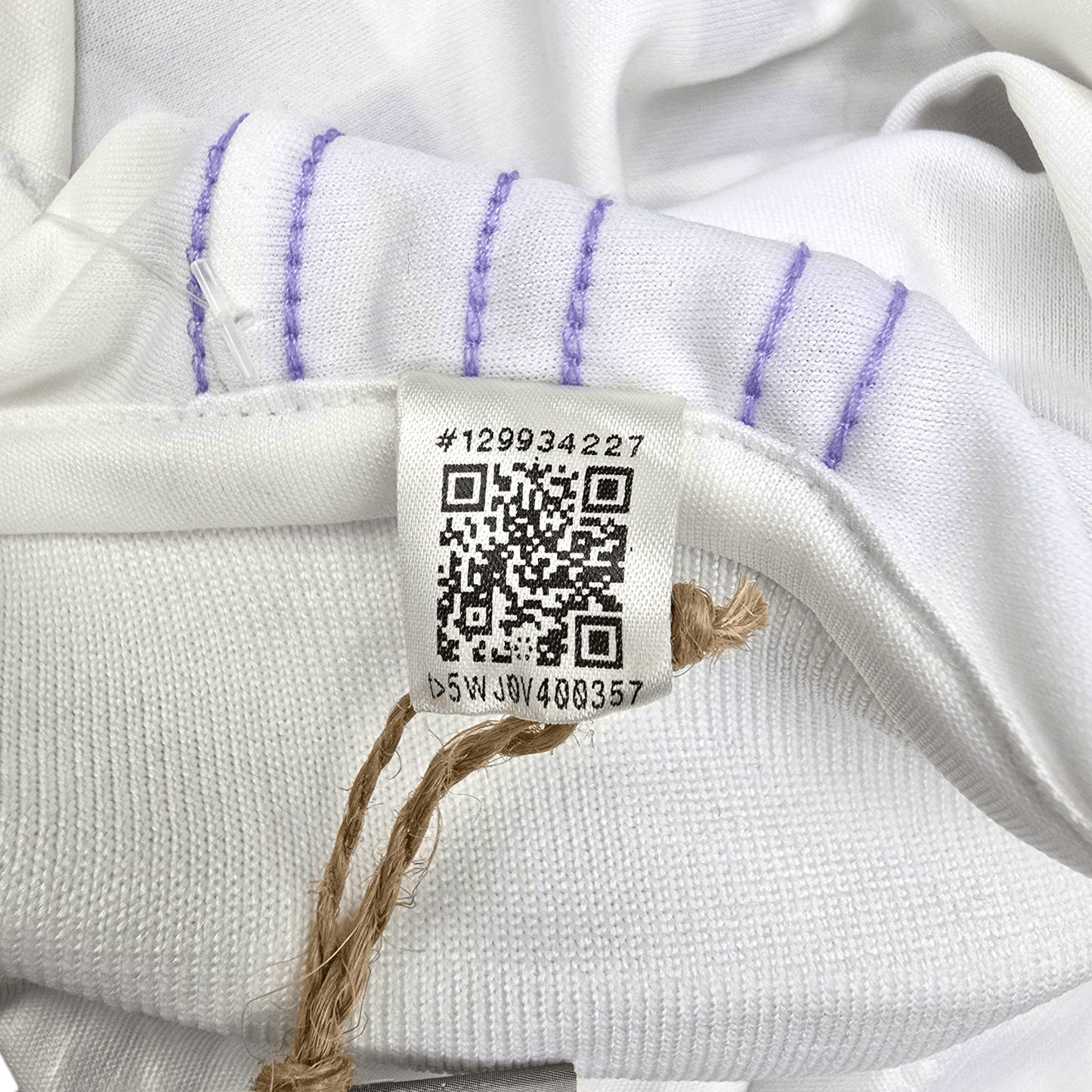 2022/23 Real Madrid Home Football Shirt (L) Adidas #9 Benzema (BNWTs)