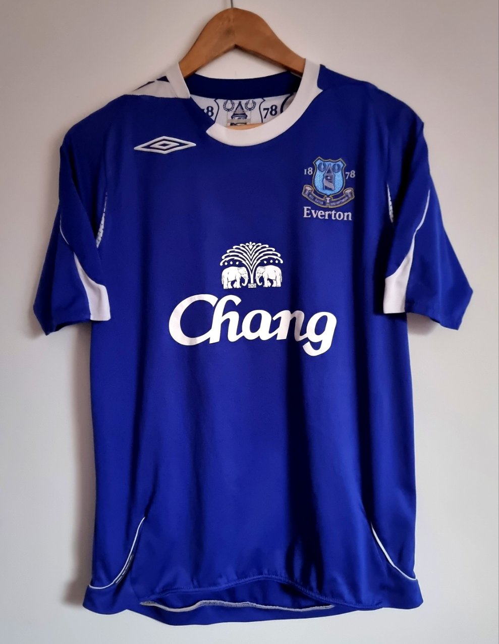 Umbro Everton 06/07 'Johnson 8' Home Shirt Small