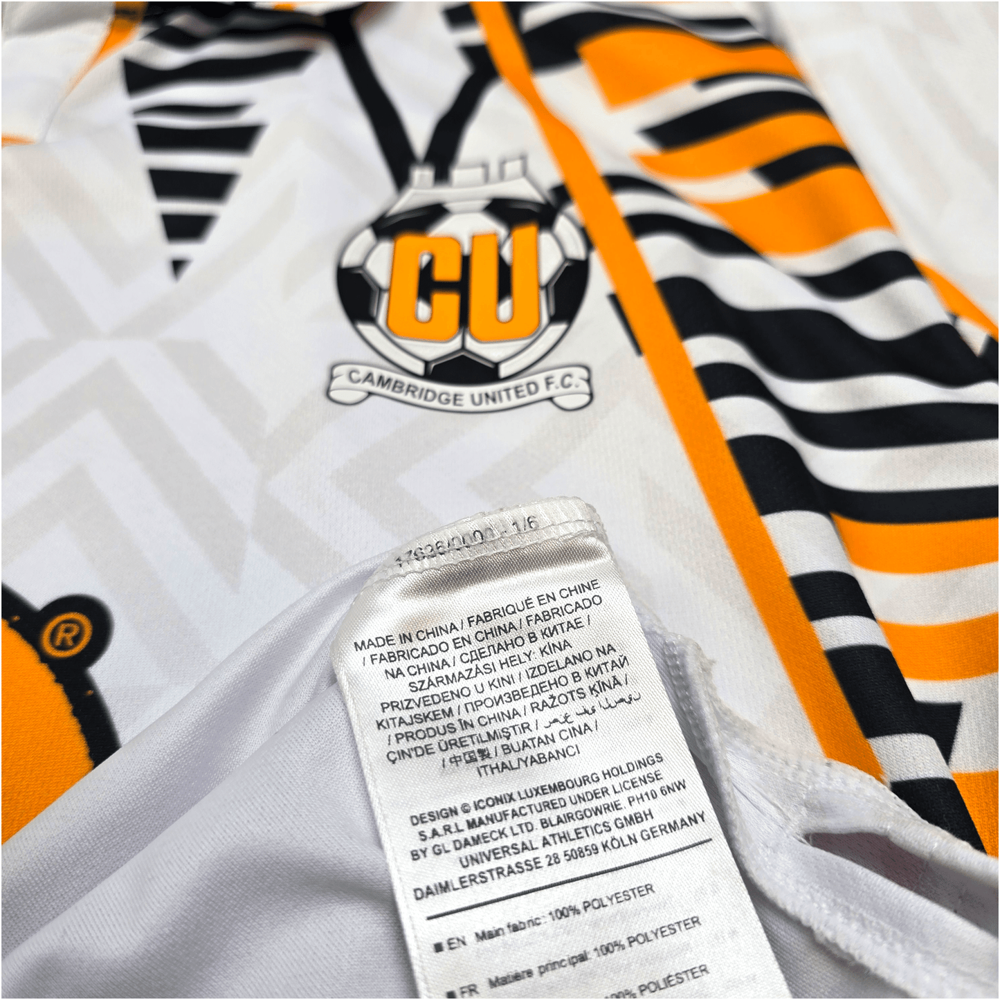 2023/24 Cambridge United Away Football Shirt (M) Umbro