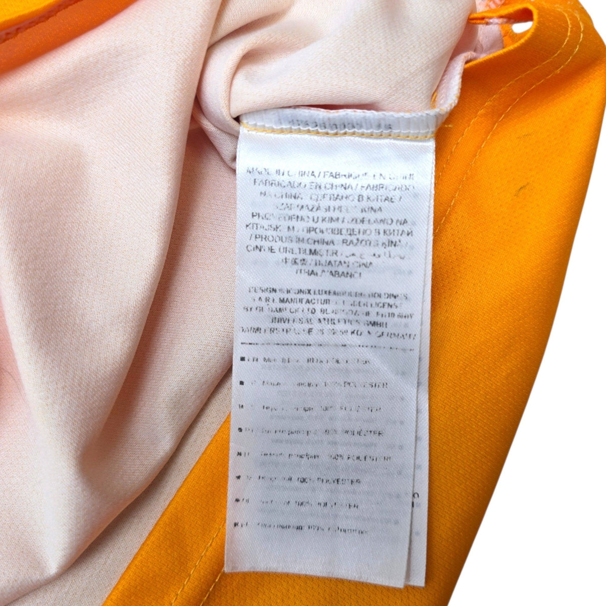 2023/24 Cambridge United Home Football Shirt (M) Umbro #23 Ahadme