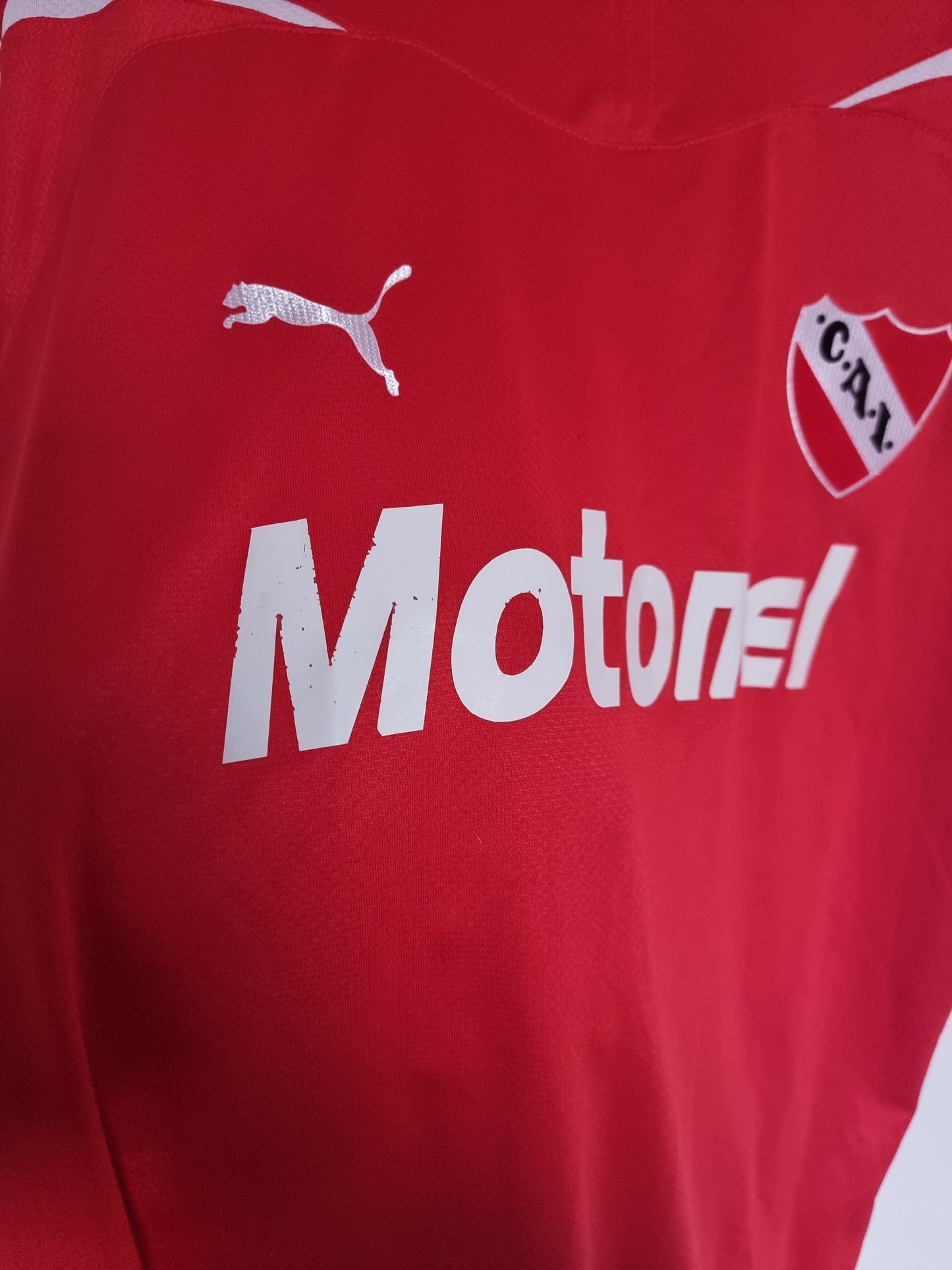 Puma Independiente 10/12 '2 (Velaquez)' Home Shirt Large
