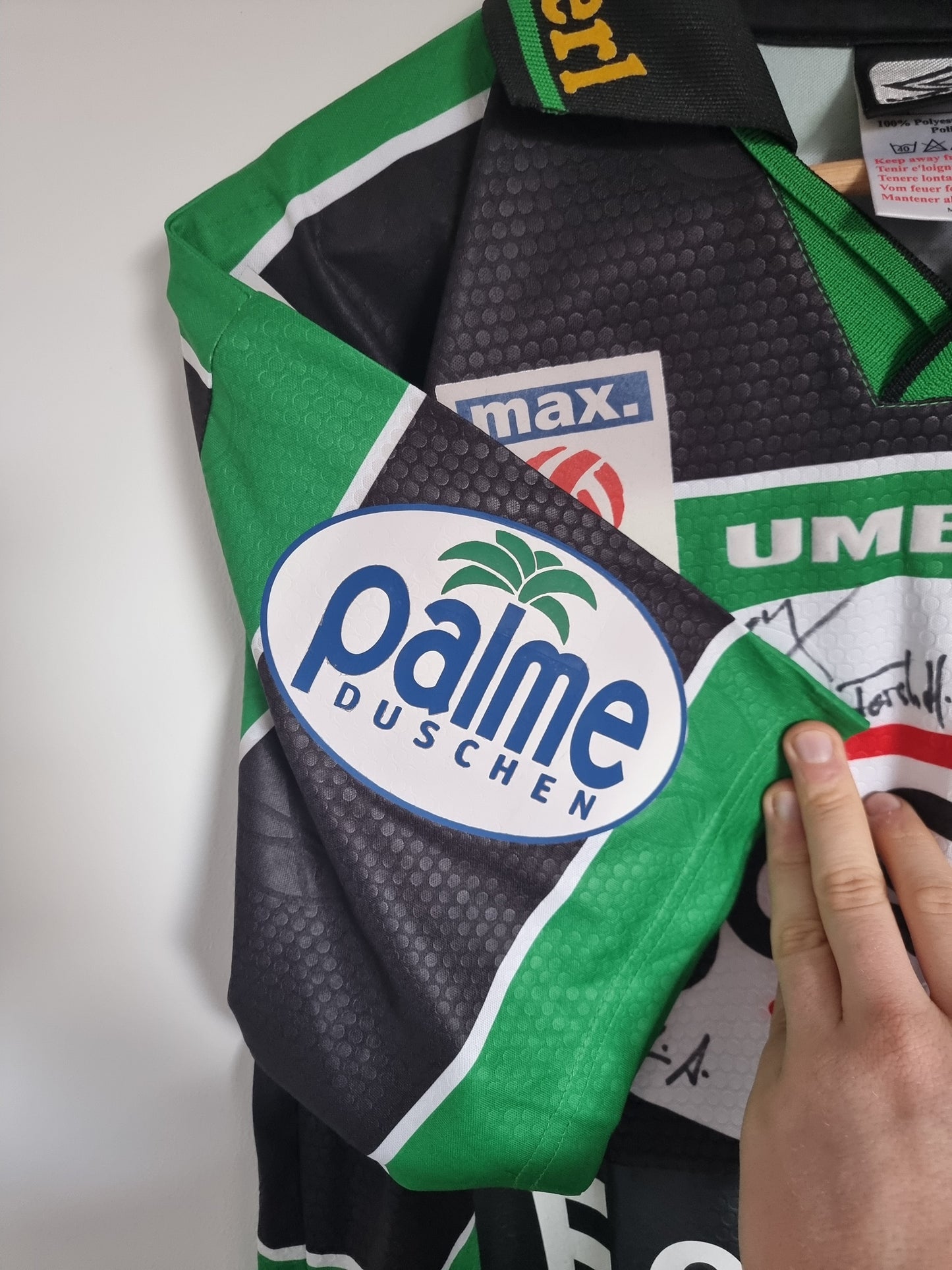 Umbro SV Ried 01/02 'Kuhrer 14' Signed Match Issue Home Shirt Large