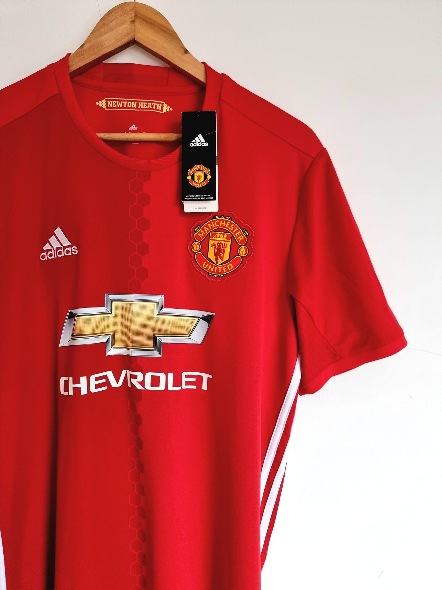 Adidas BNWT Manchester United 16/17 Home Shirt Large