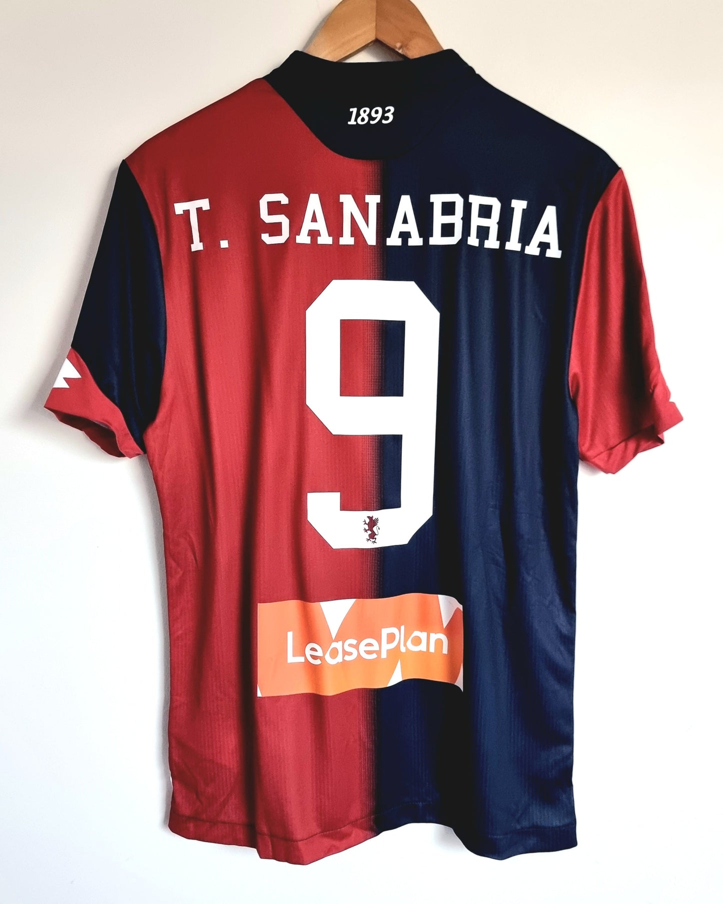 Lotto Genoa 18/19 'T.Sanabria 9' Player Issue Home Shirt Medium