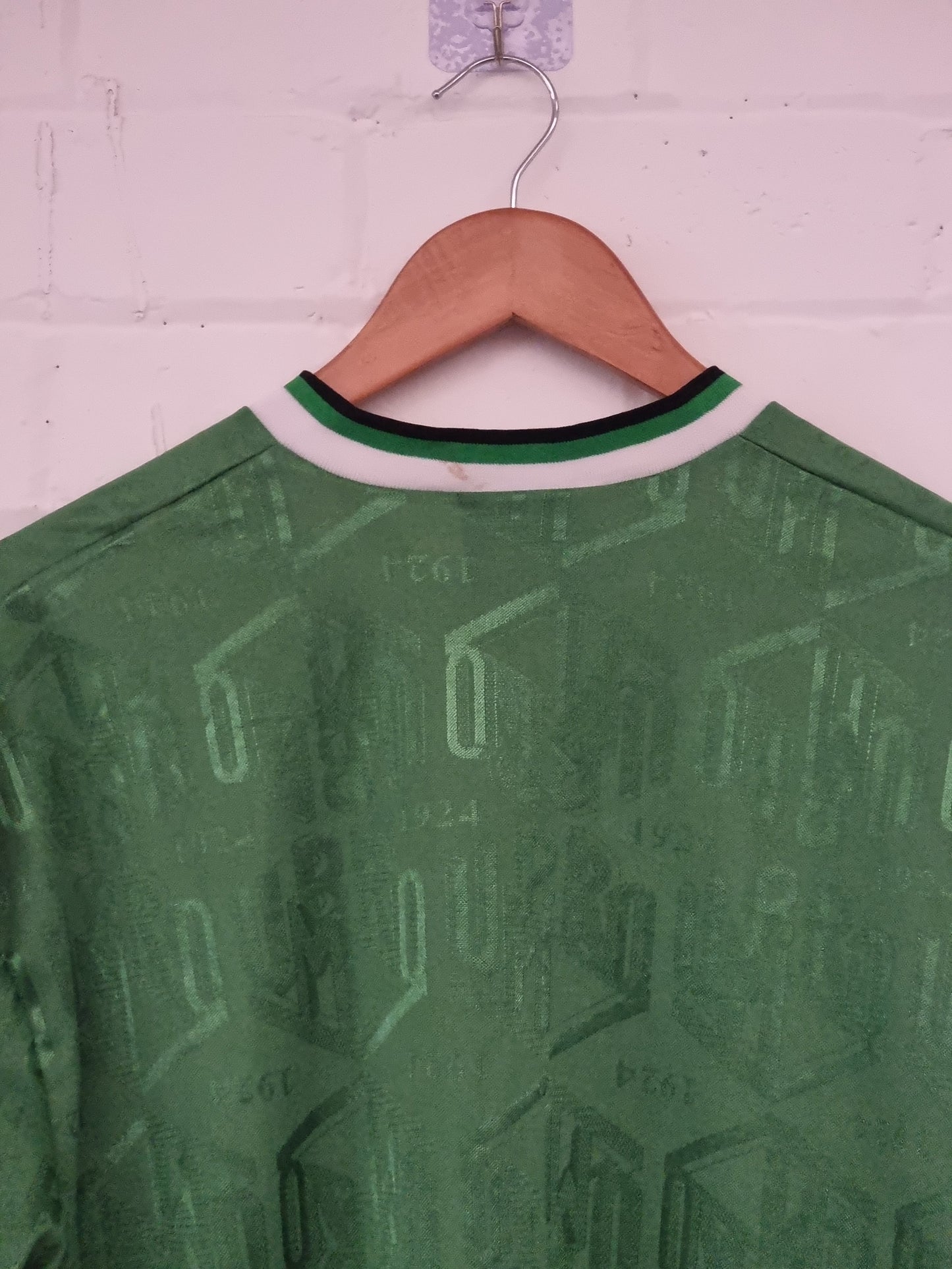 Umbro Vintage 90s Long Sleeve Template Shirt XL