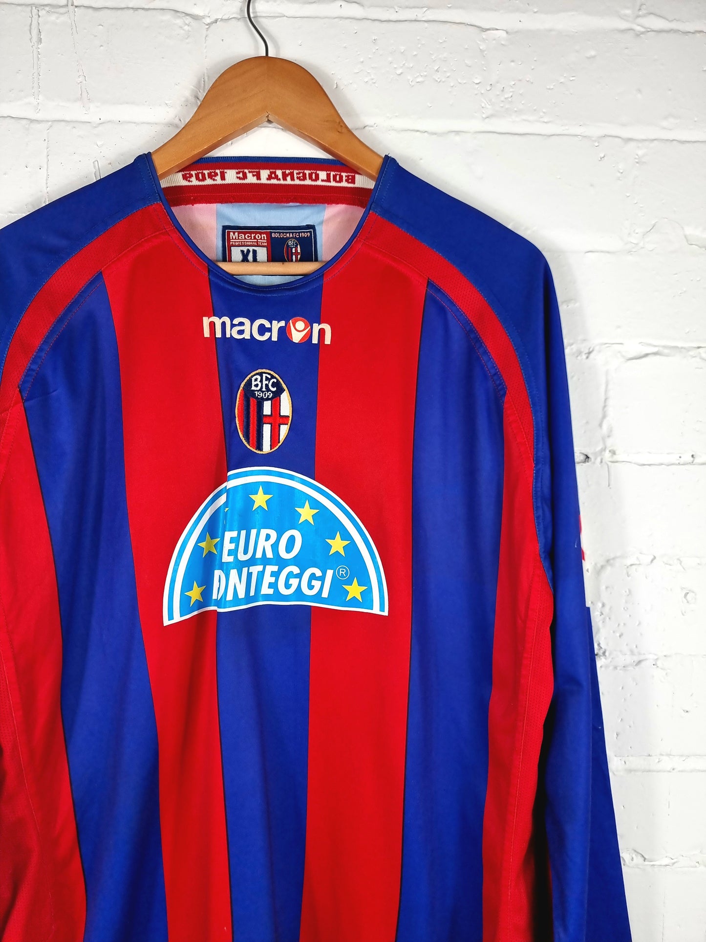 Macron Bologna 05/06 'Smit 17' Long Sleeve Match Issue Home Shirt & Shorts XL / Large