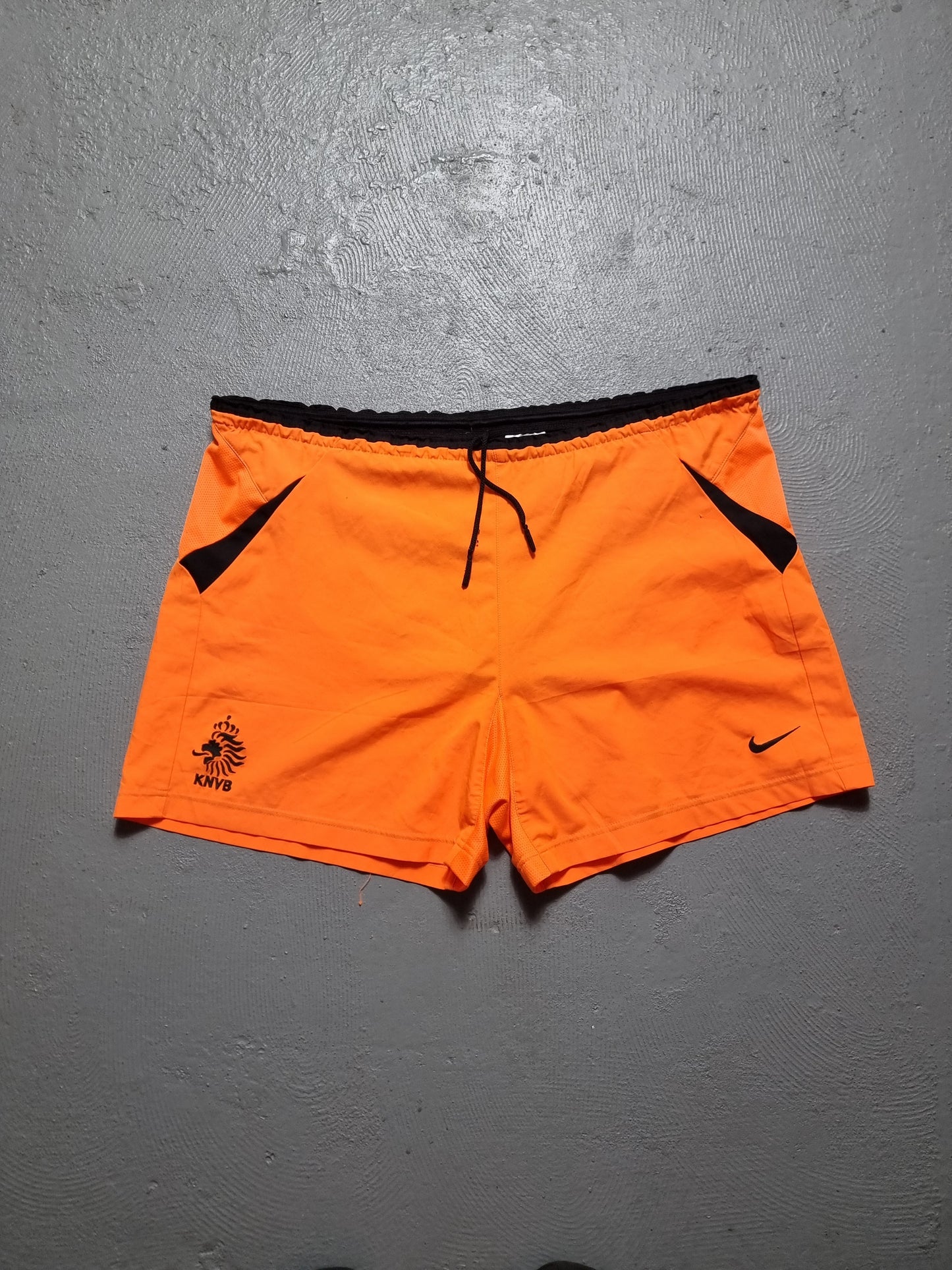 Nike Holland 2002/04 Home Shorts Large