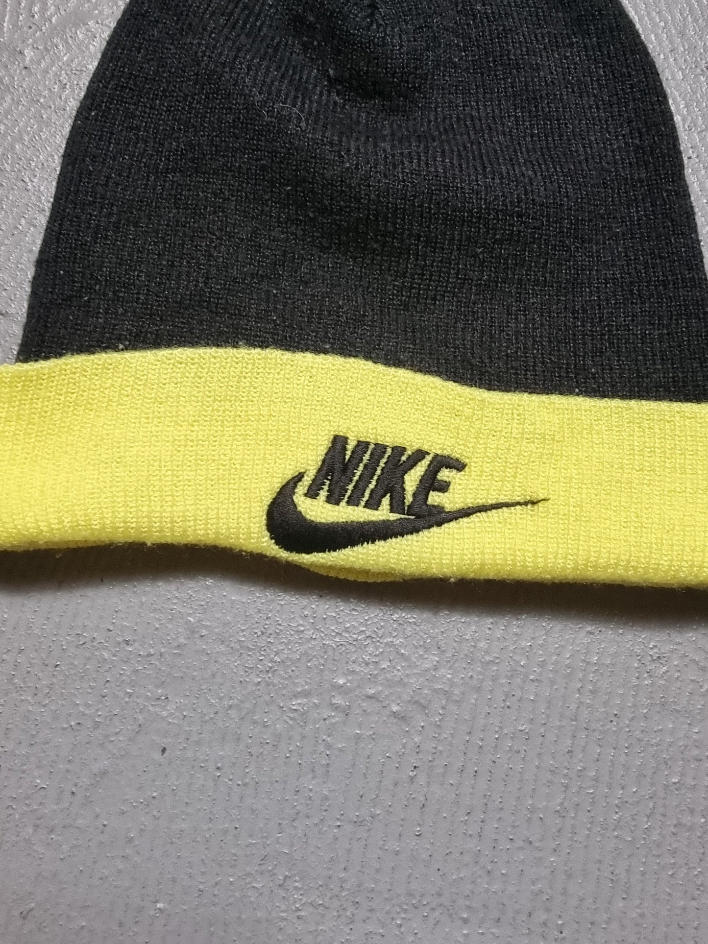 Nike Borussia Dortmund 1995/96 Beanie Hat