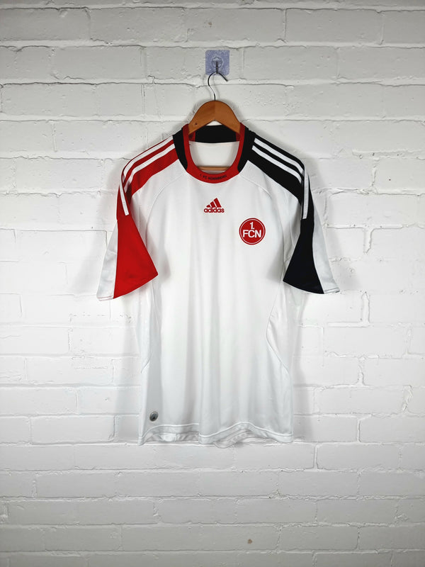 Adidas FC Nurnberg 08/10 Away Shirt Medium