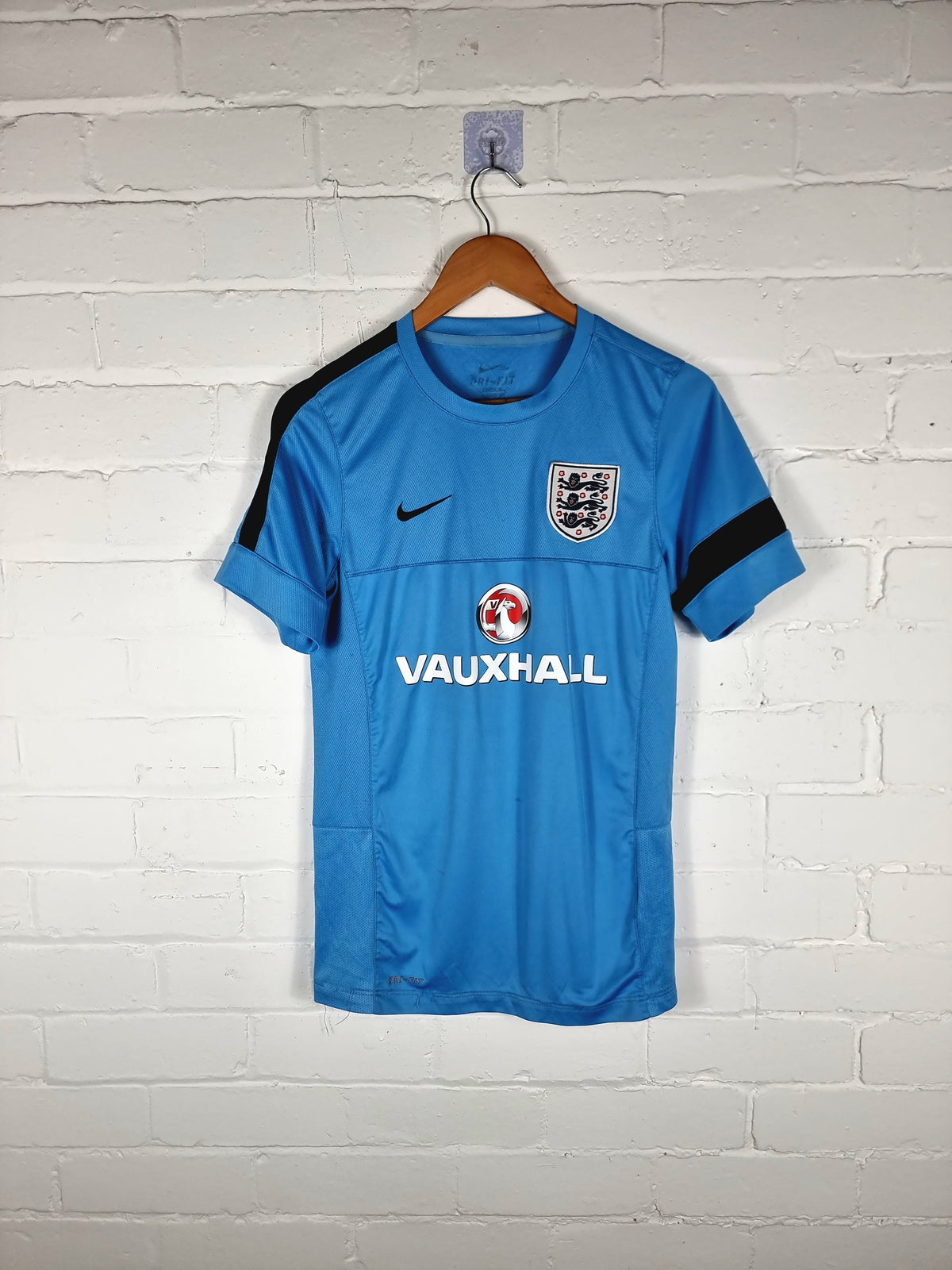 Nike England 2013/14 Training Shirt Small