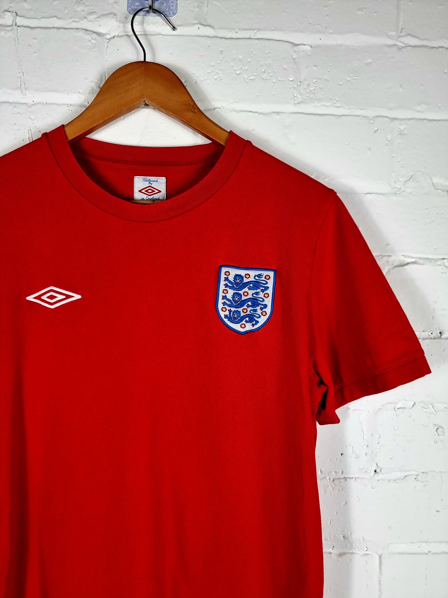 Umbro England 2010/11 Cotton T-Shirt Medium