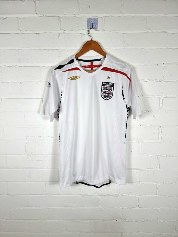 Umbro England 2007/09 Home Shirt Small