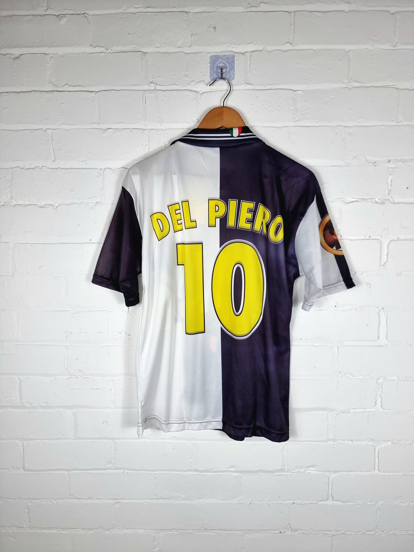 Juventus 1990s Bootleg Del Piero Graphic Print Shirt Large