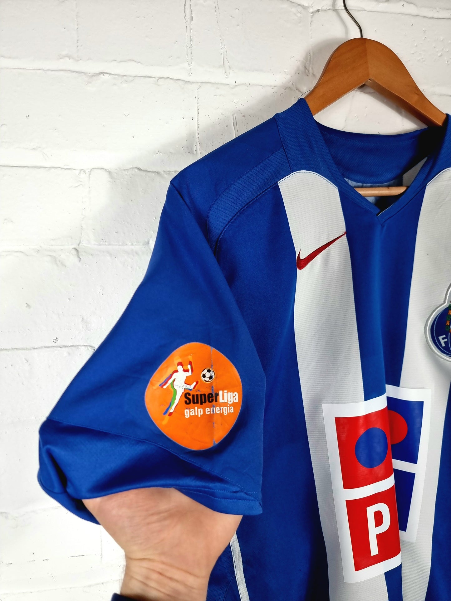 Nike Porto 2005/06 Home Shirt Medium