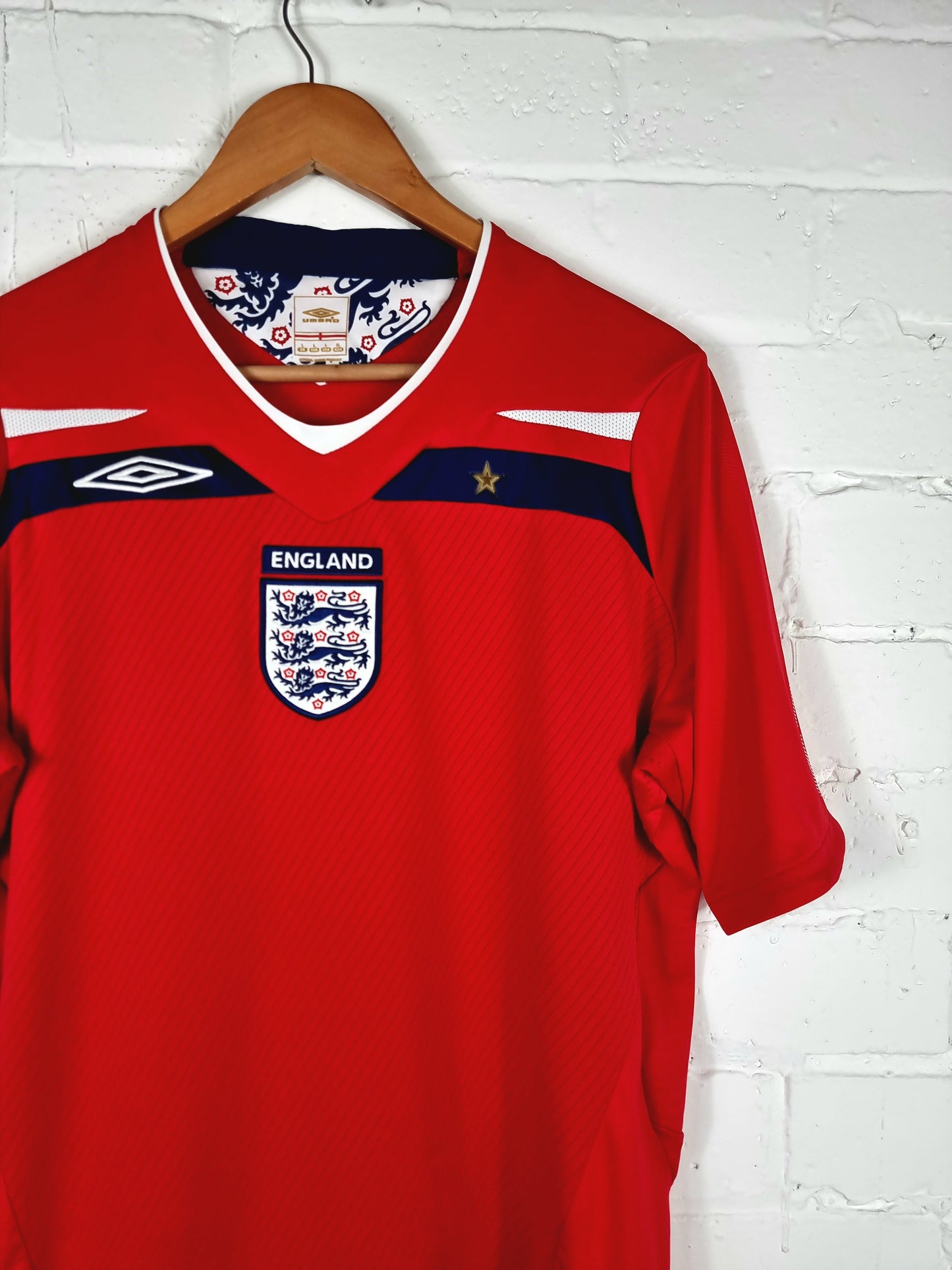 Umbro England 2008/10 Away Shirt Large