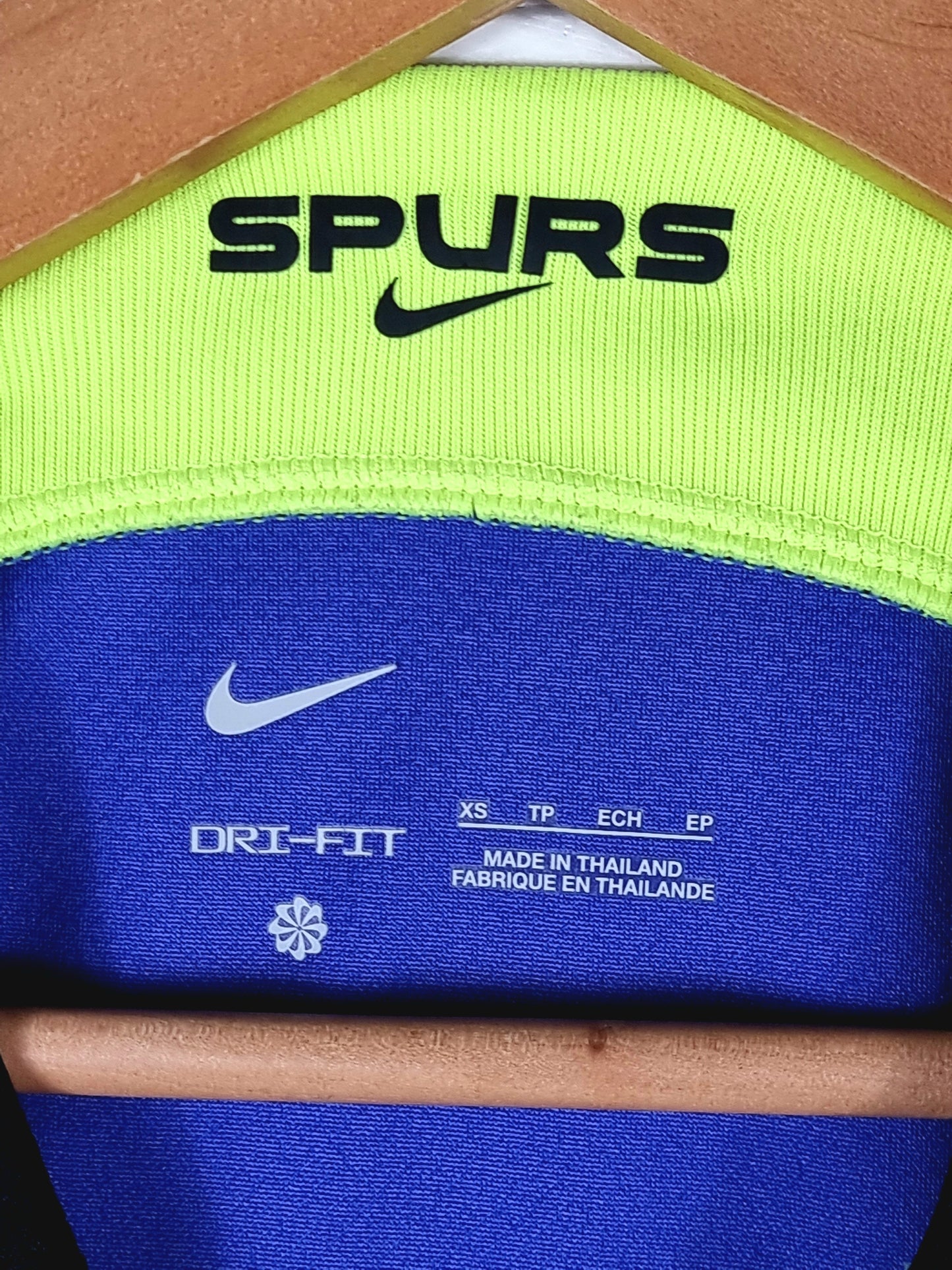 Nike Tottenham Hotspur 2022/23 Away Shirt XS