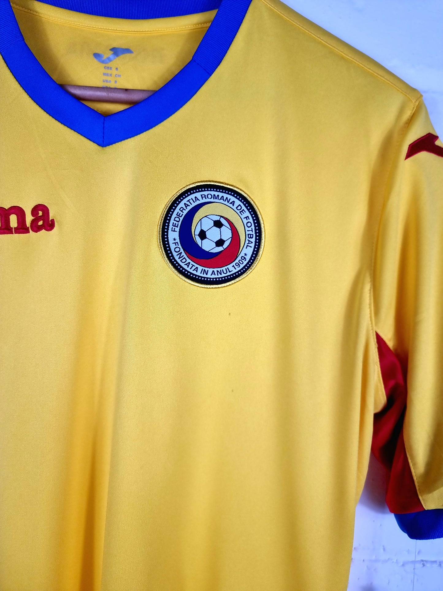 Joma Romania 2015/16 BNWT Home Shirt Small