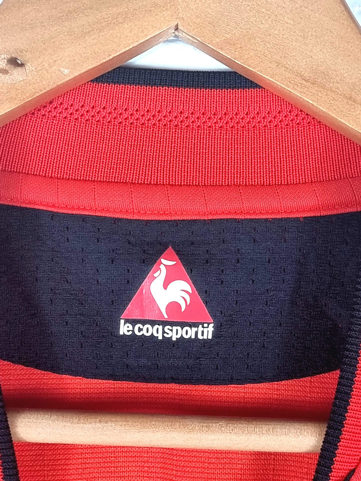 Le Coq Sportif Nagoya Grampus Eight 2005/07 Home Shirt Medium