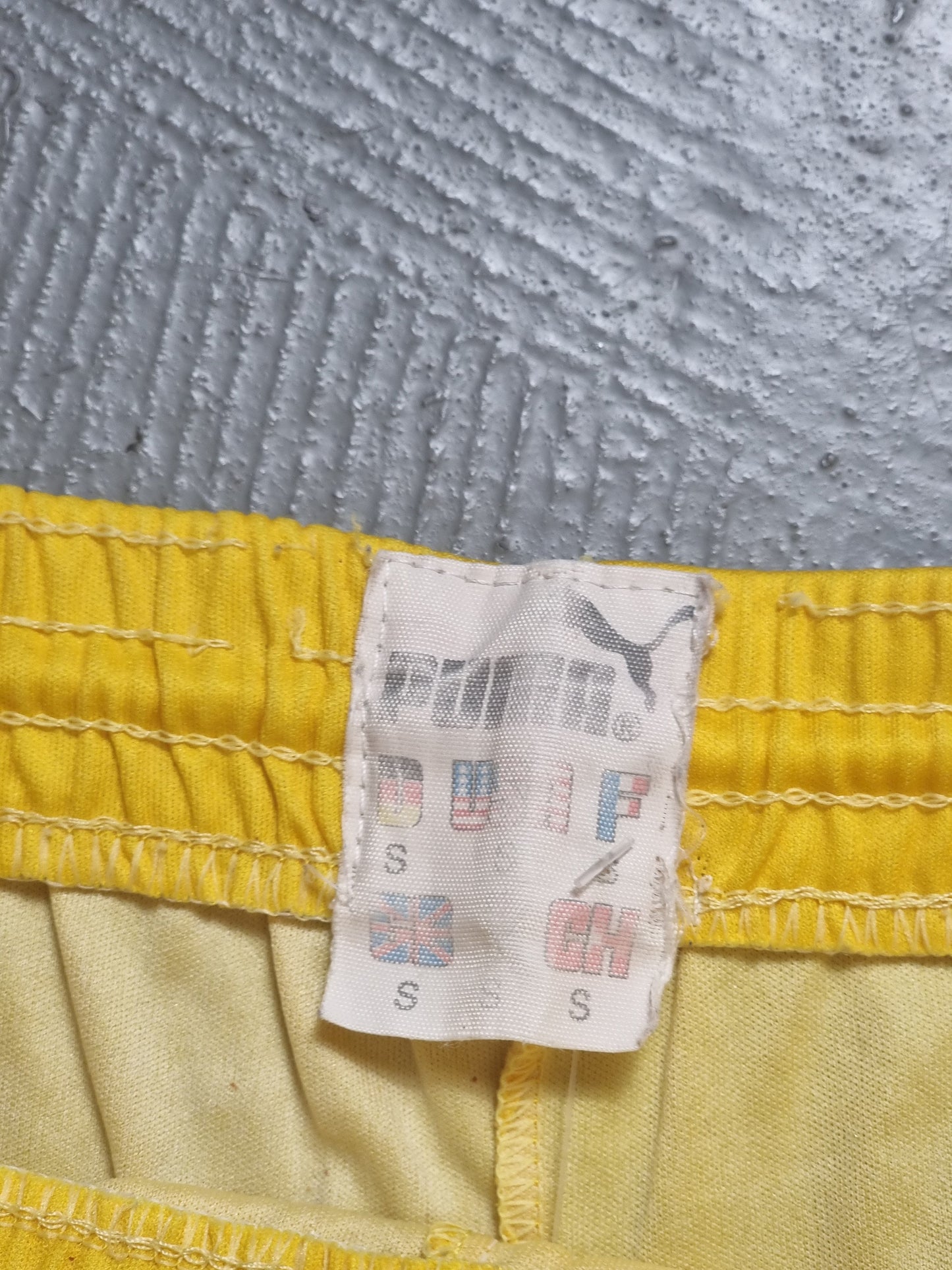 Puma Parma 1995/97 Away Shorts Small