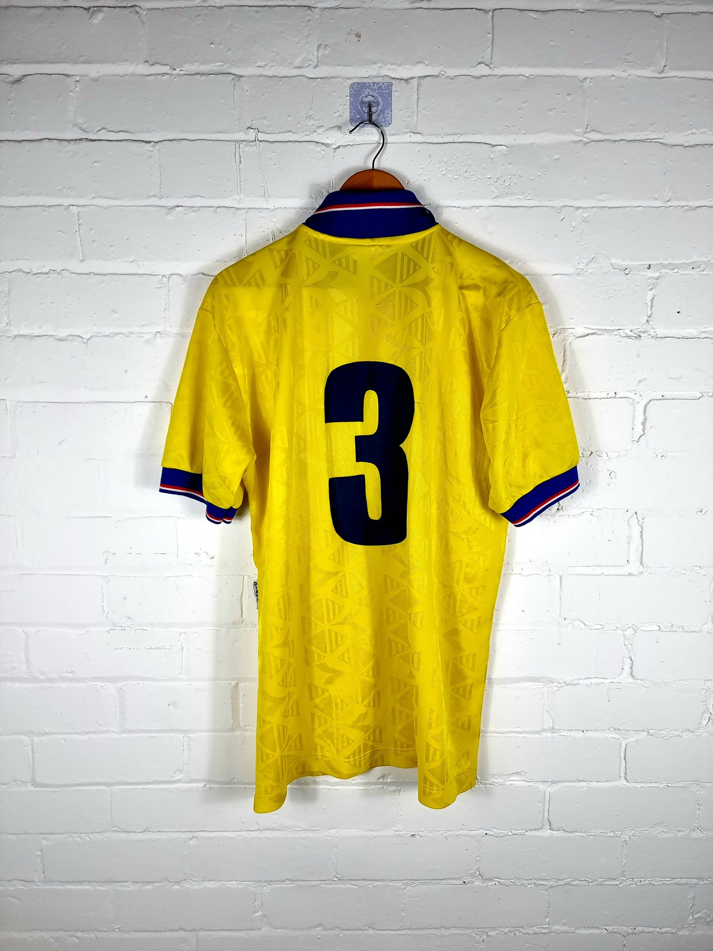 Diadora 1990s Croatian Football Shirt XL