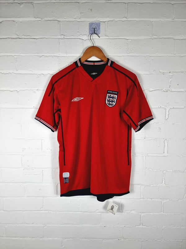 Umbro England 2002/04 Reversible Away Shirt Small