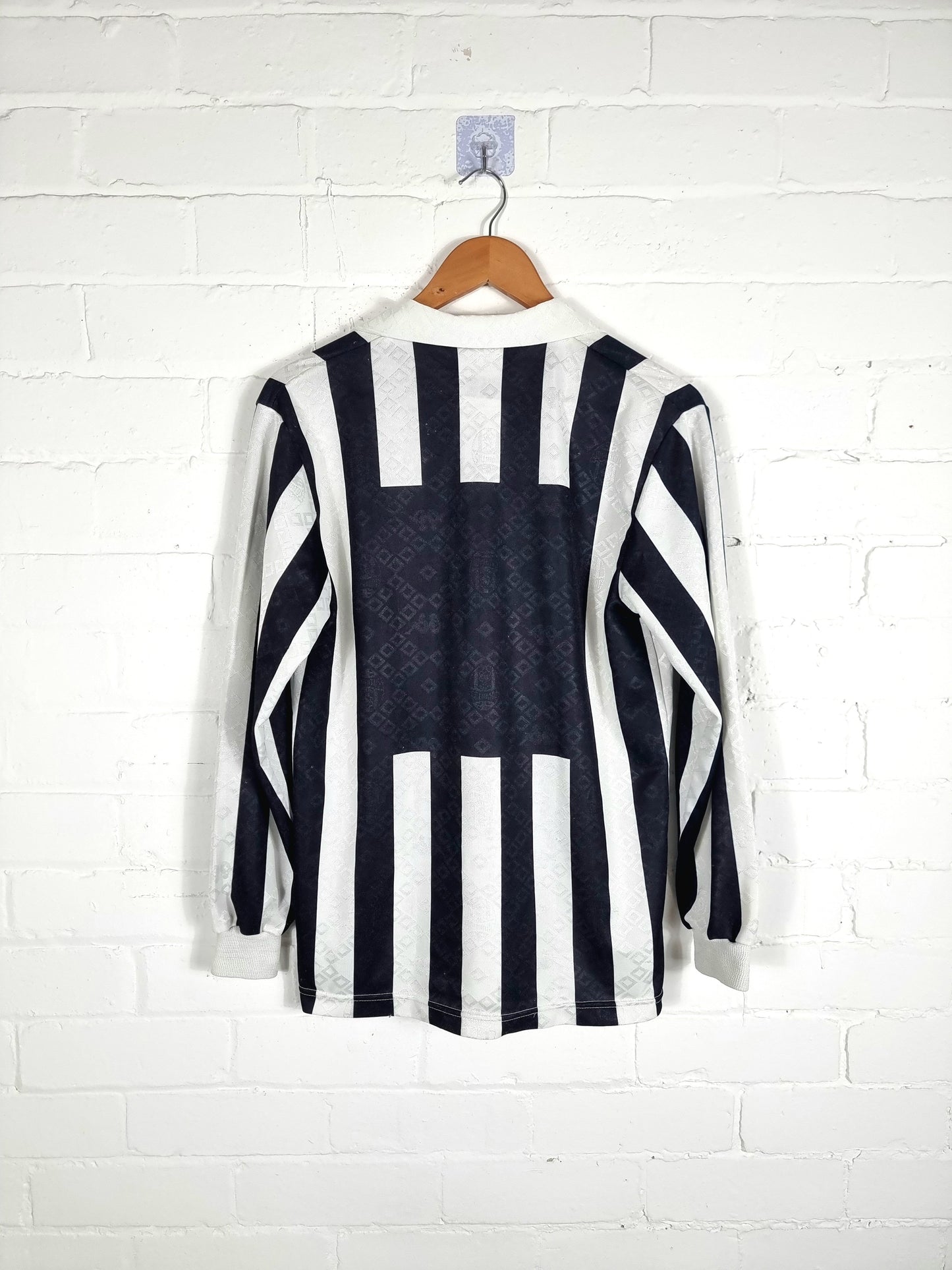 Kappa Juventus 1991/92 Long Sleeve Home Shirt Medium