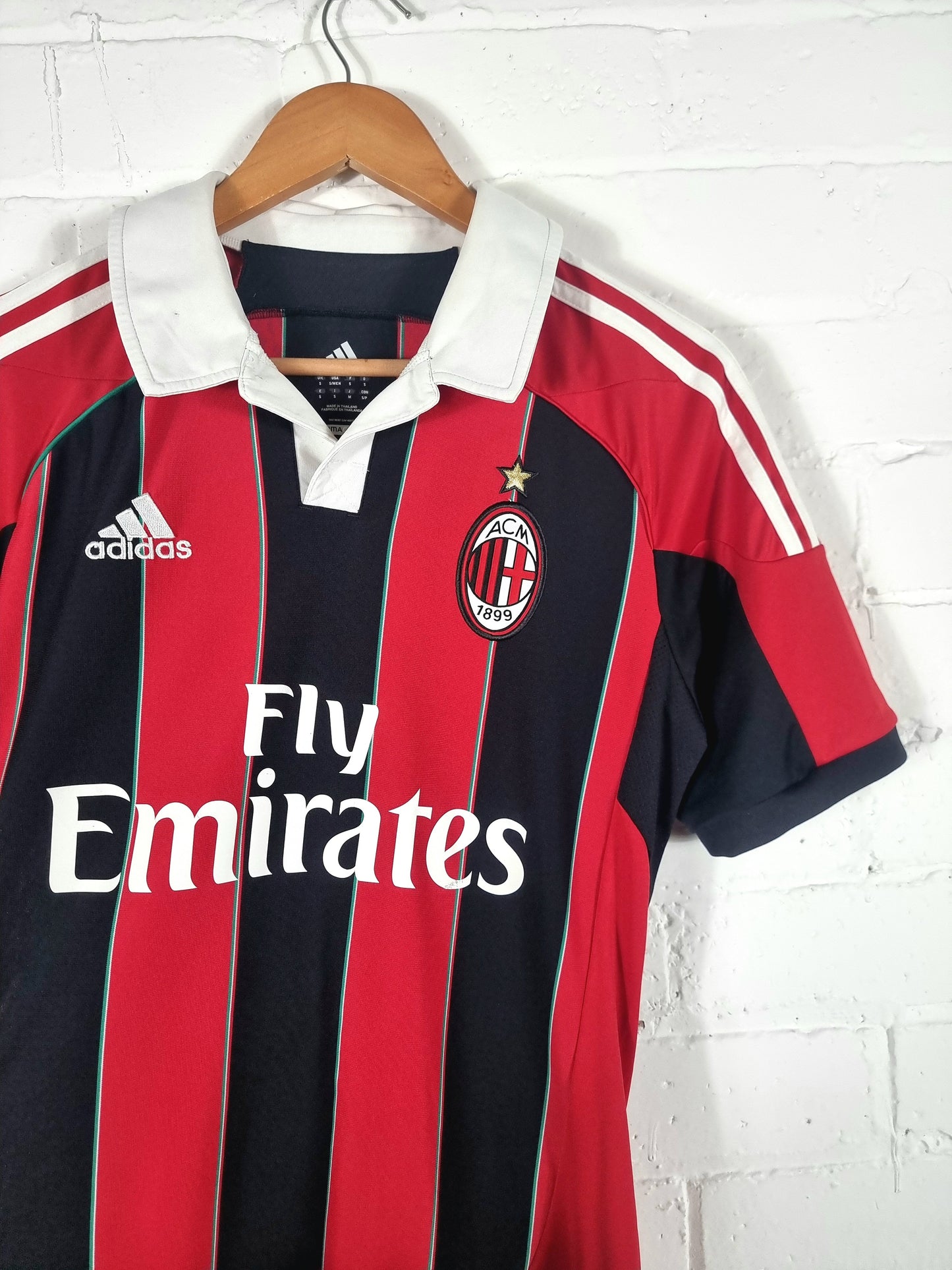 Adidas AC Milan 2012/13 Home Shirt Small