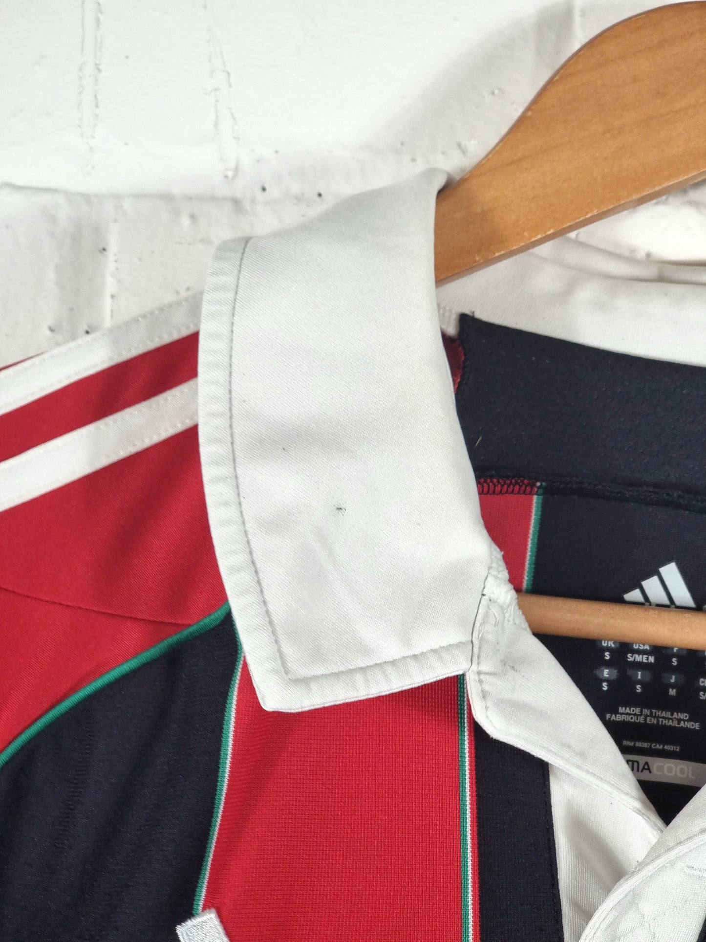 Adidas AC Milan 2012/13 Home Shirt Small
