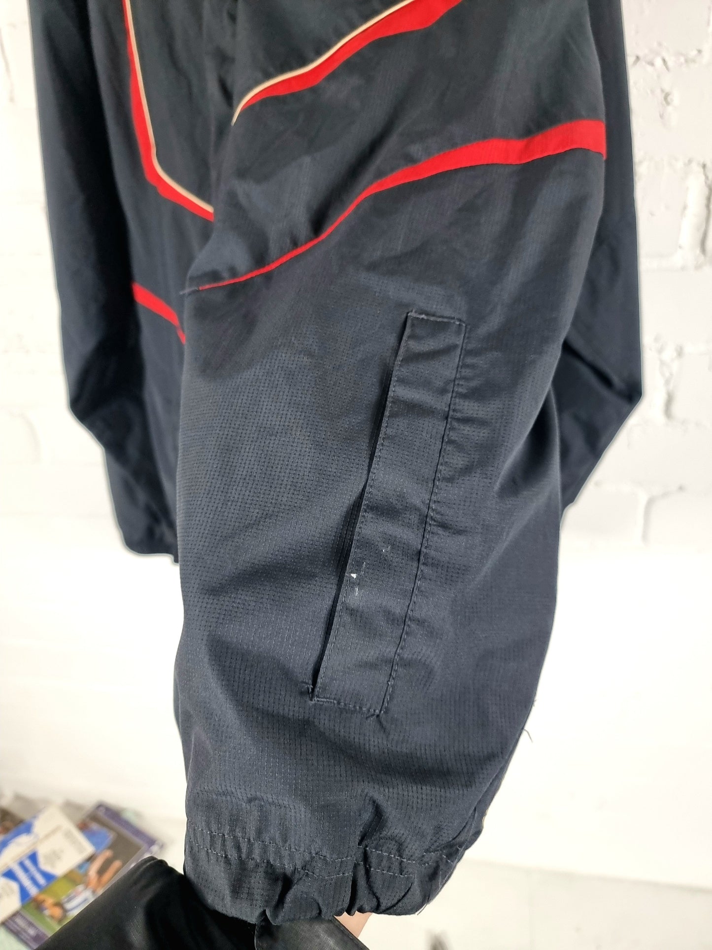 Adidas Liverpool 2009/10 Hooded Rain Jacket XL