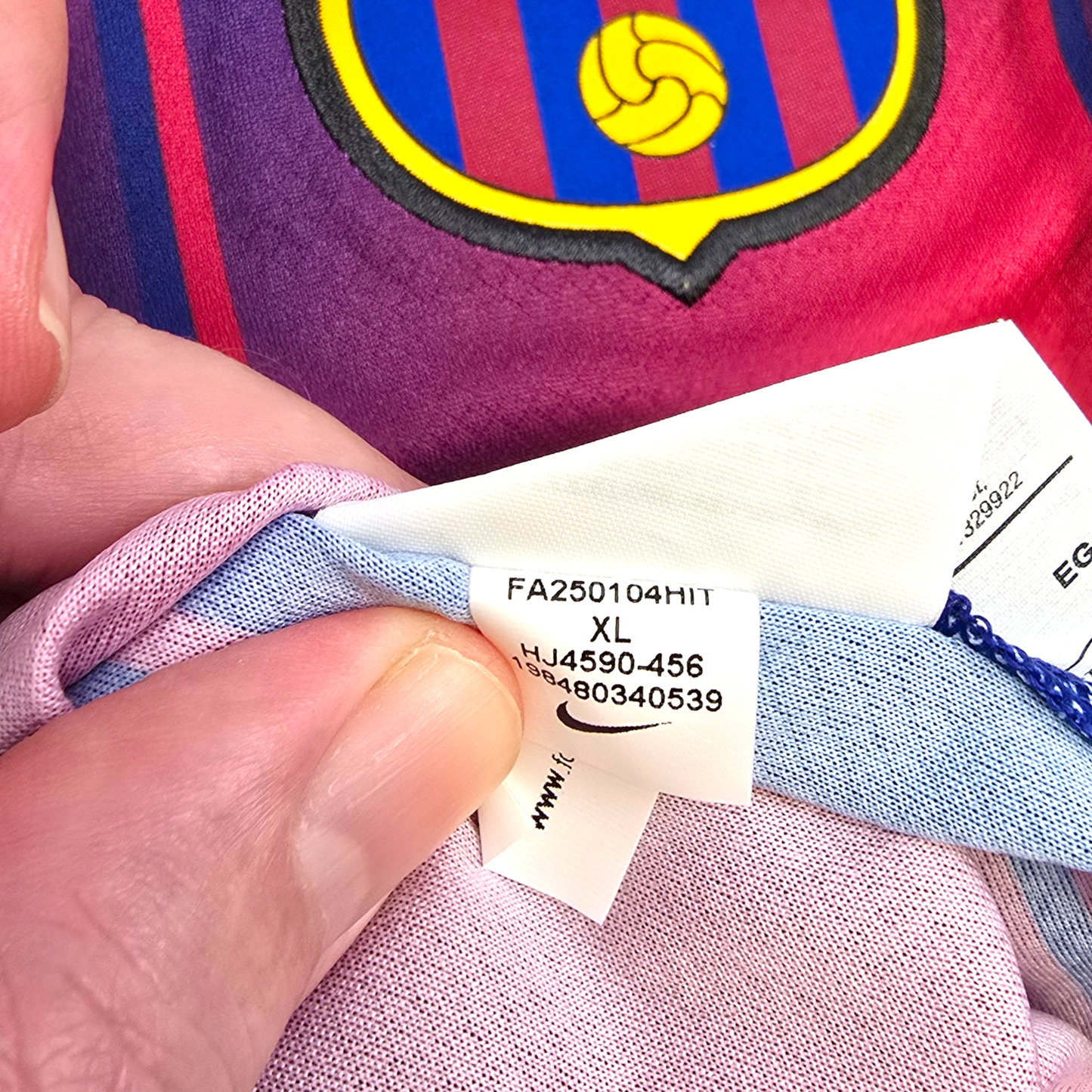 2025/26 Barcelona Home Football Shirt (XL) Nike #14 Rashford (BNWTs)