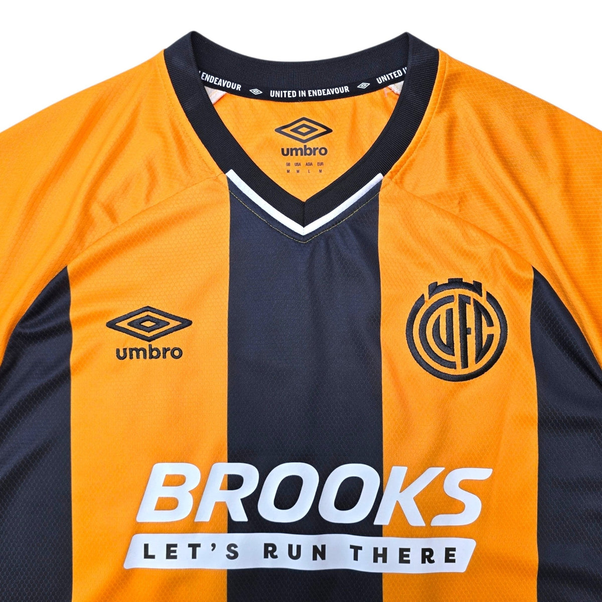 2025/26 Cambridge United Home Football Shirt (M) Umbro #14 Knight