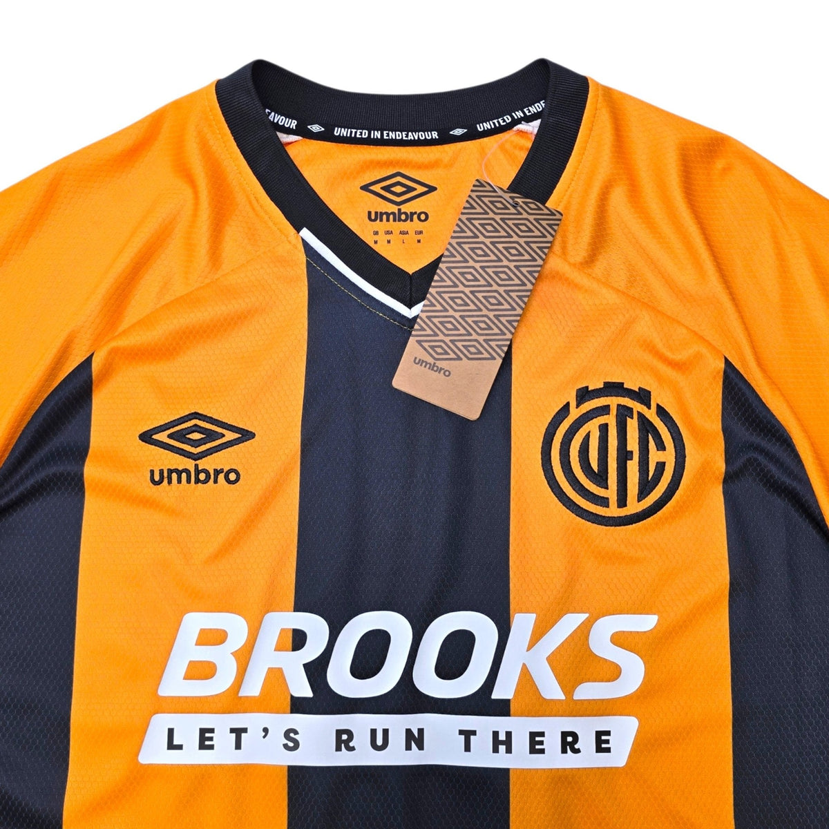 2025/26 Cambridge United Home Football Shirt (M) Umbro #17 Mpanzu