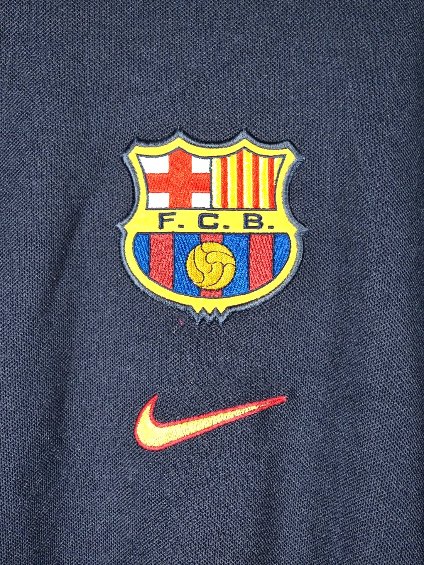 Nike Barcelona 1999/00 Training Sweatshirt Medium