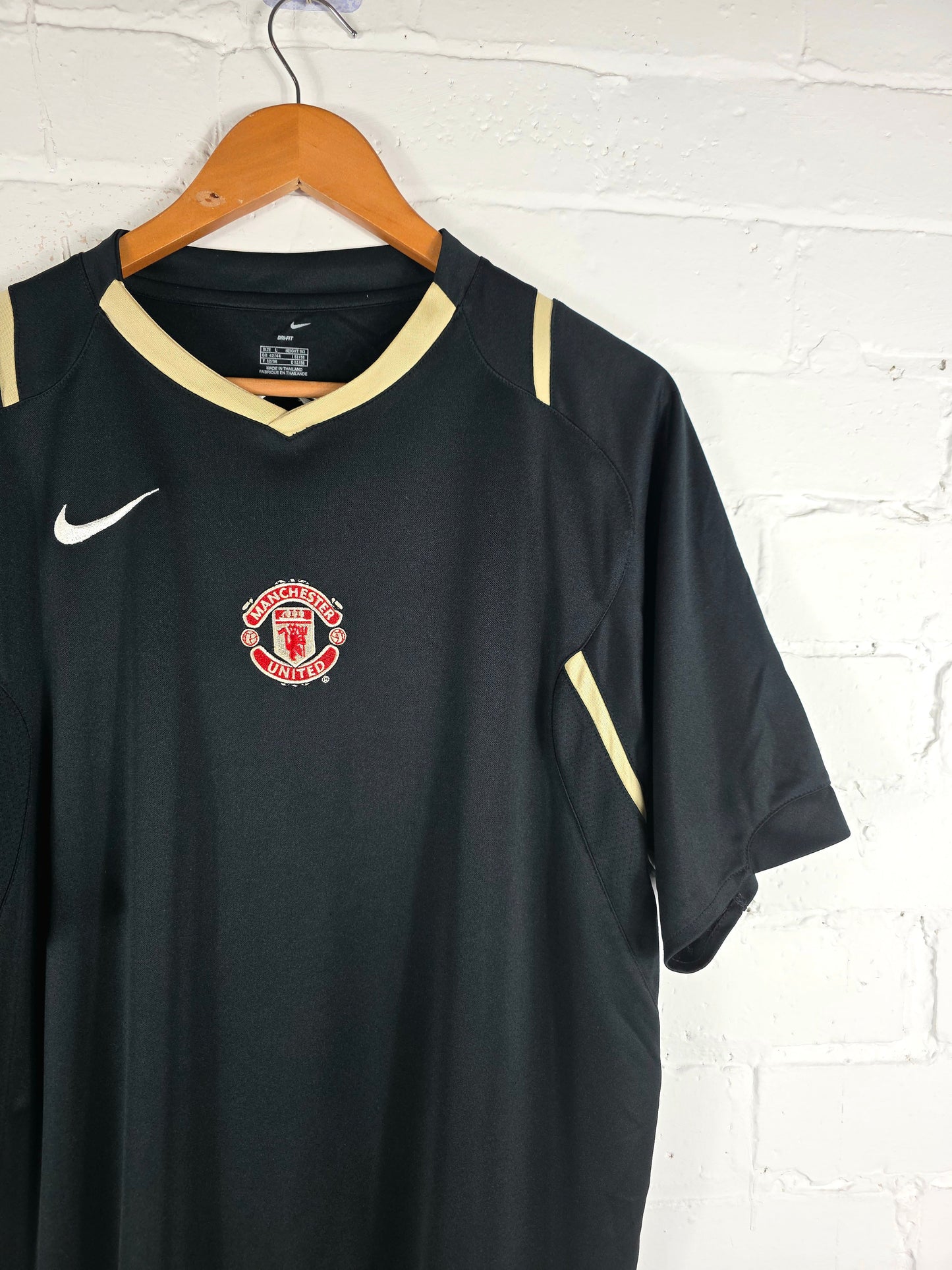 Nike Manchester United 2006/07 Training Shirt Large
