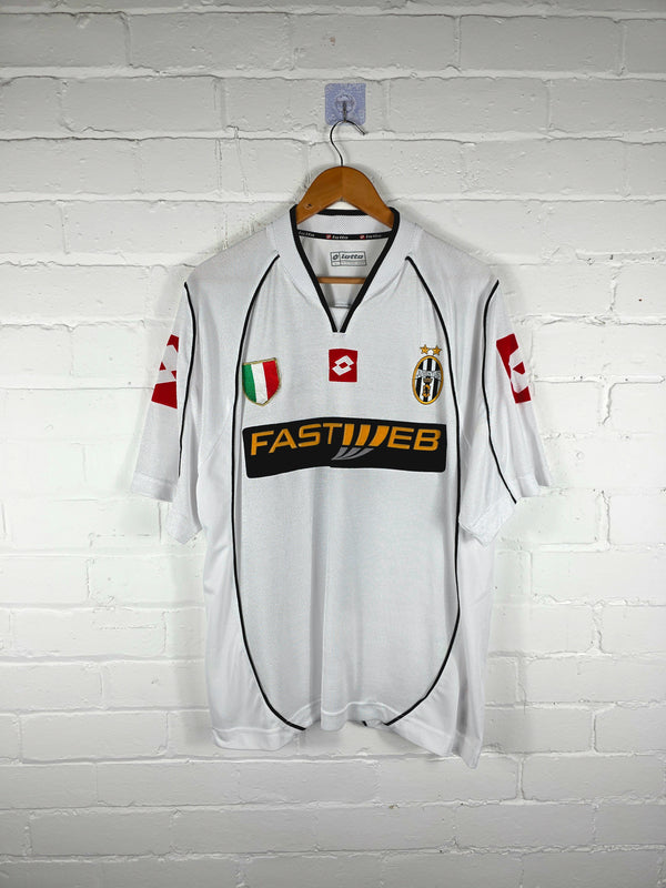 Lotto Juventus 2002/03 'Nedved 11' Away Shirt Large