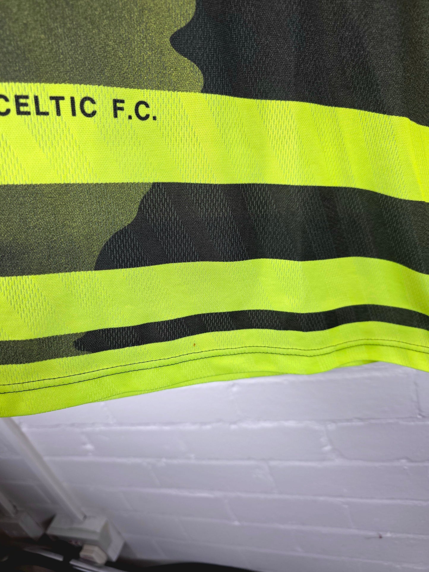 Umbro Celtic 1996/97 Away Shirt XL