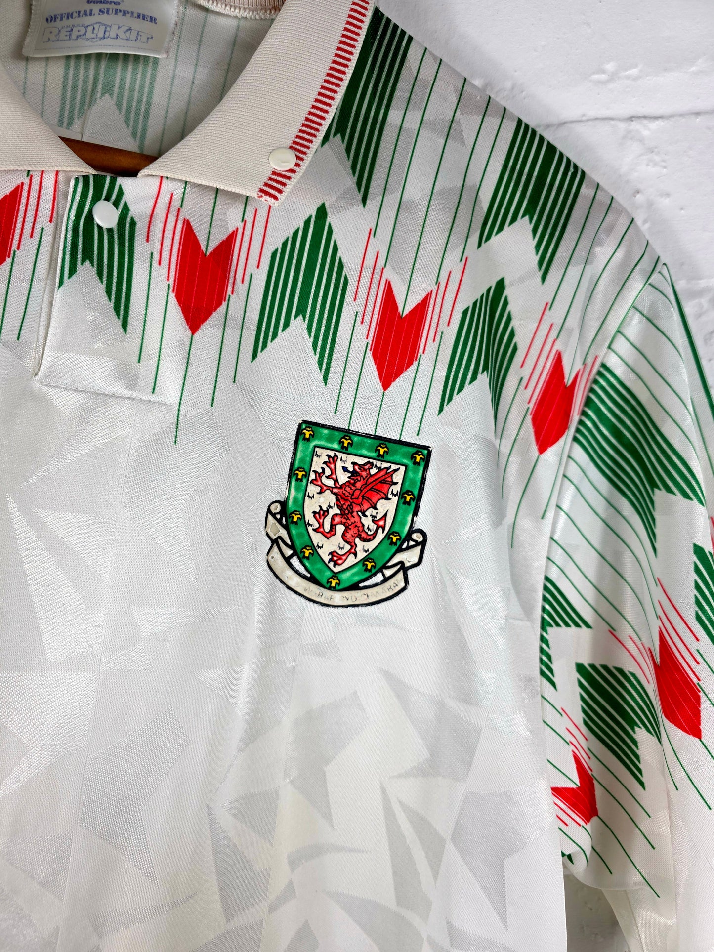 Umbro Wales 1990/92 Away Shirt XL