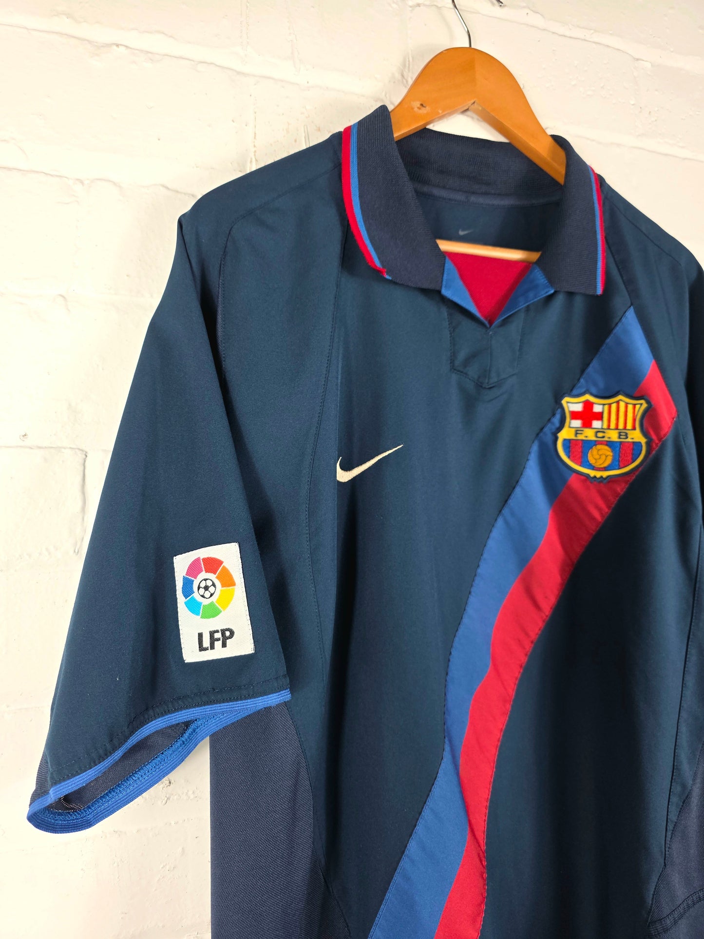 Nike Barcelona 2002/04 Away Shirt XXL