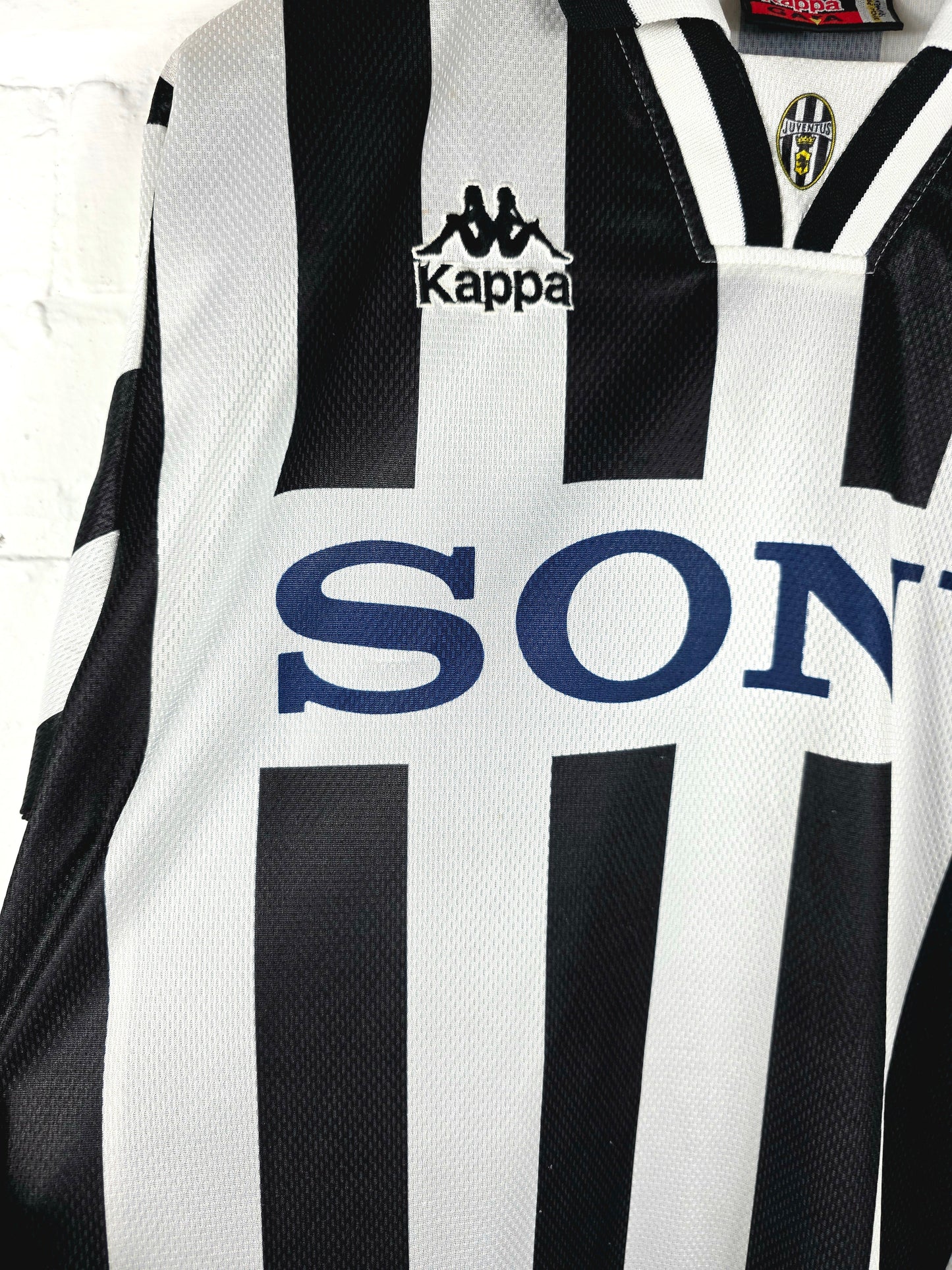 Kappa Juventus 1995/97 Long Sleeve Home Shirt Medium