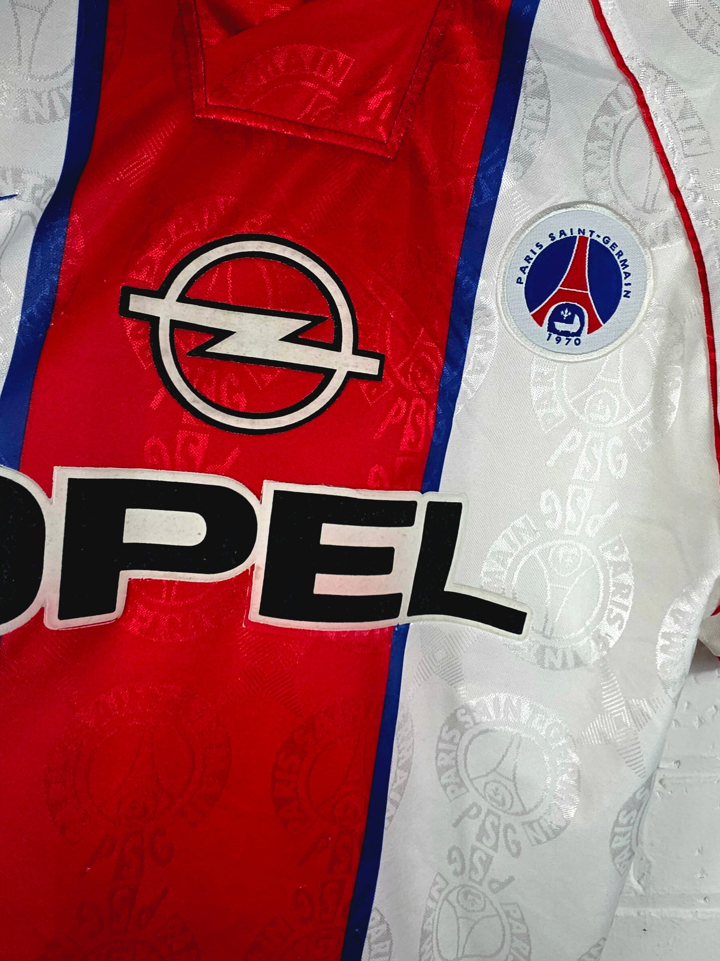 Nike PSG 1996/97 Away Shirt Small